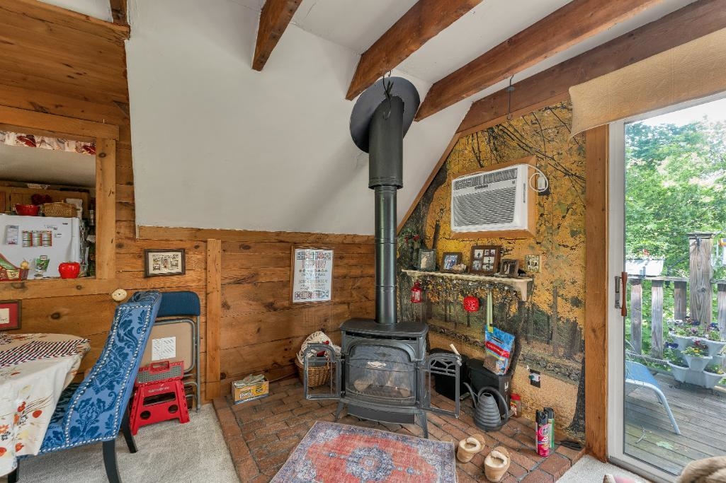 8 Lewis Street Property Photo 4