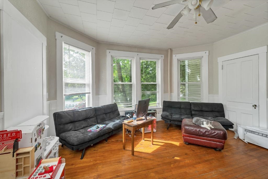8 Lewis Street Property Photo 20