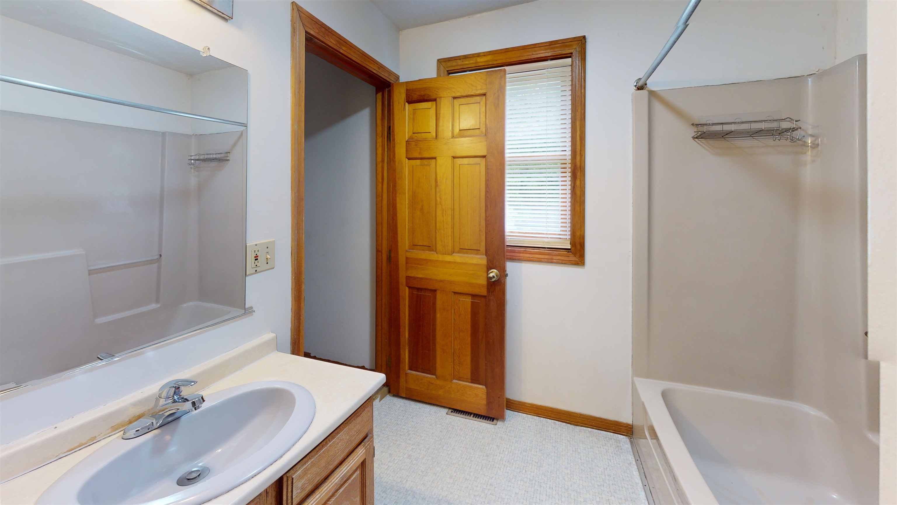 5a Mark Street Property Photo 5