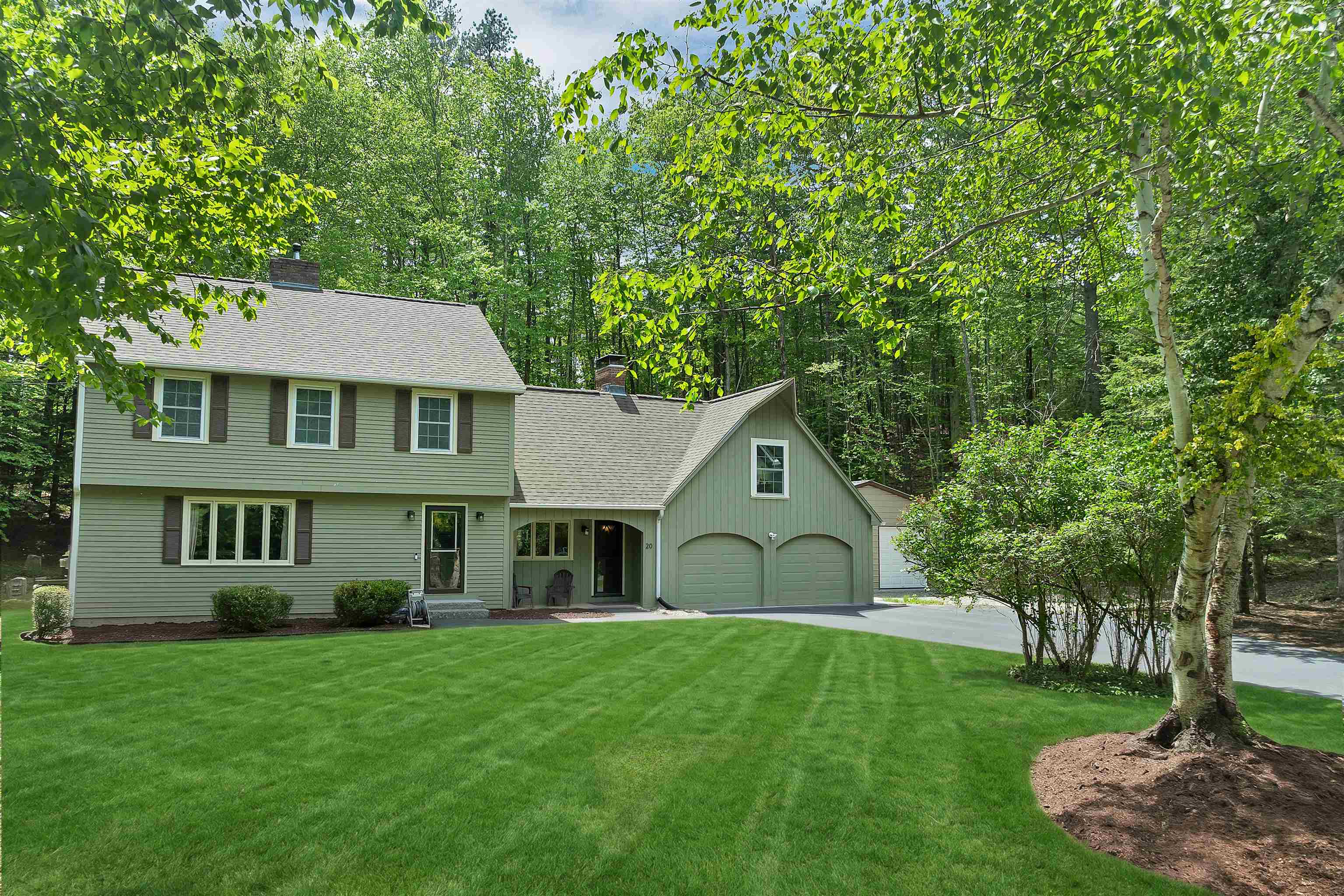 20 Fox Den Road Property Photo 1