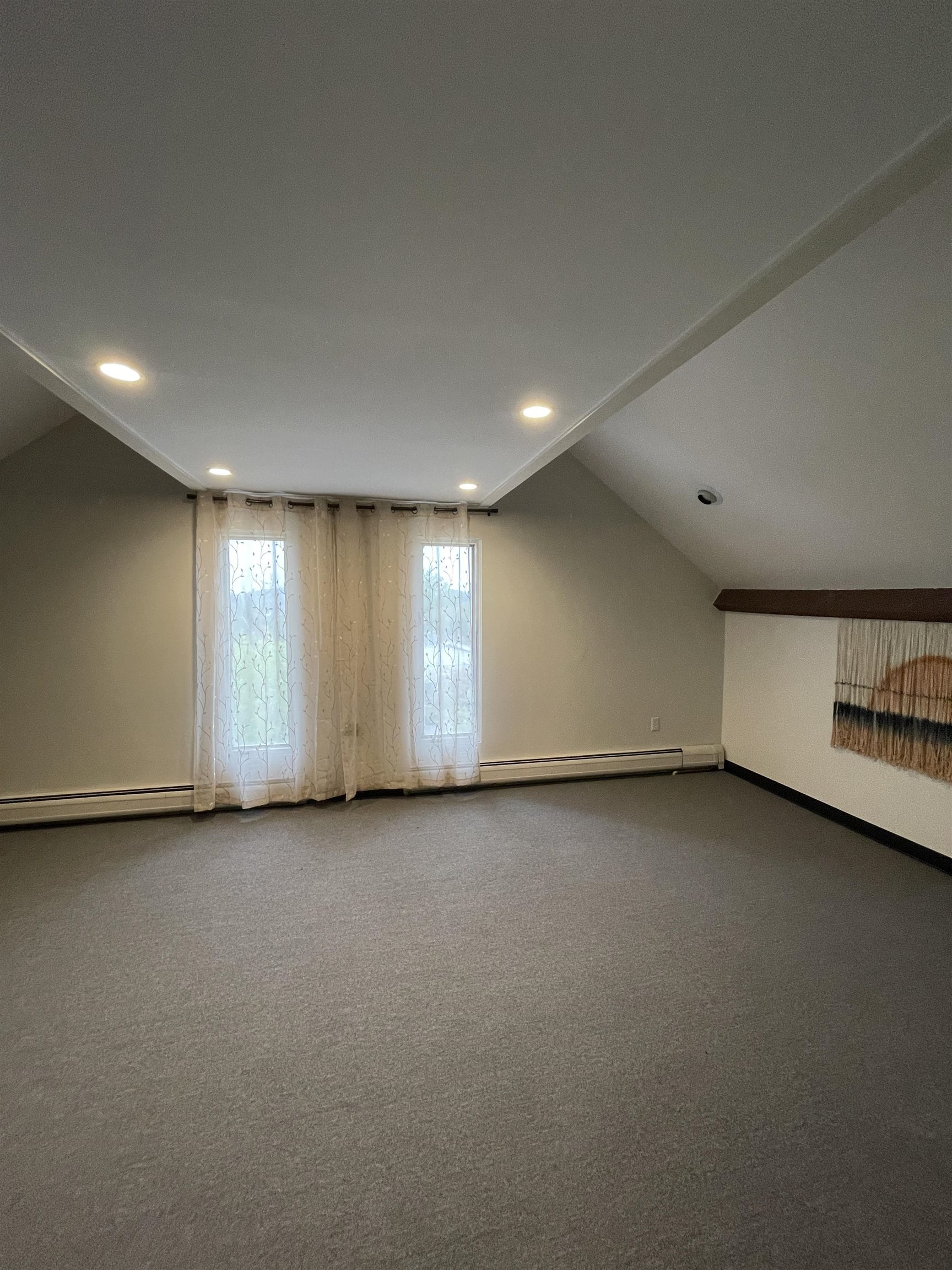5138 Shelburne Road Property Photo 5