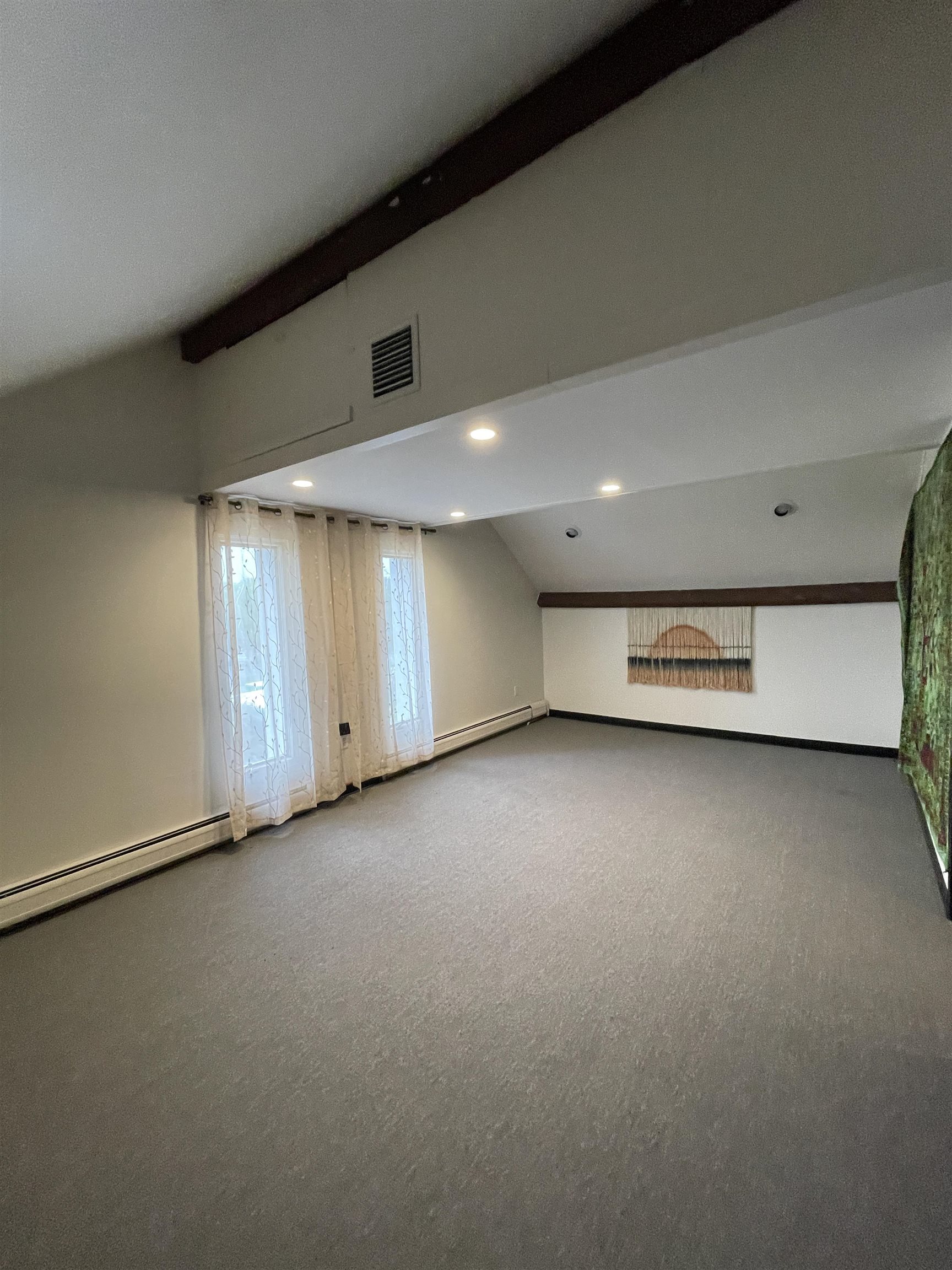 5138 Shelburne Road Property Photo 6