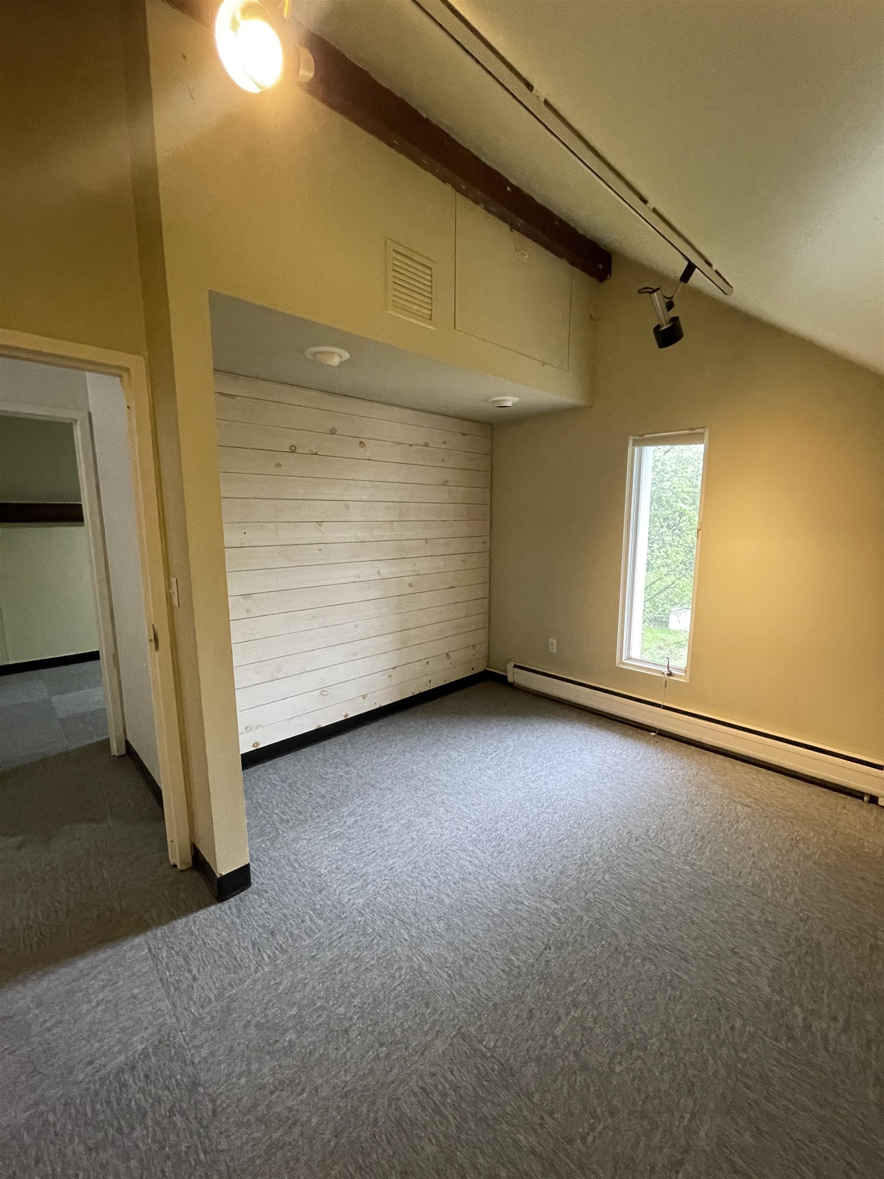 5138 Shelburne Road Property Photo 16