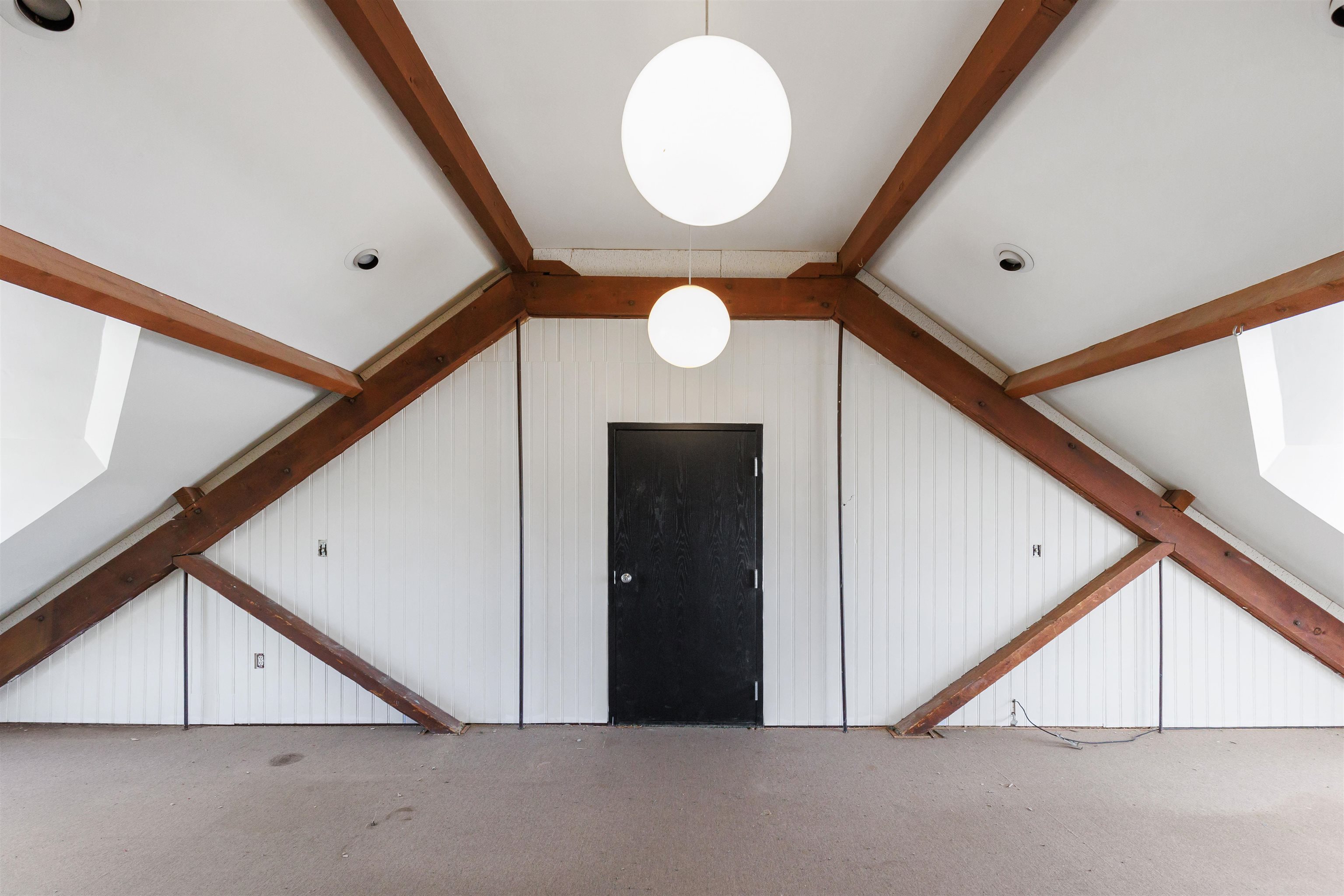 5138 Shelburne Road Property Photo 19