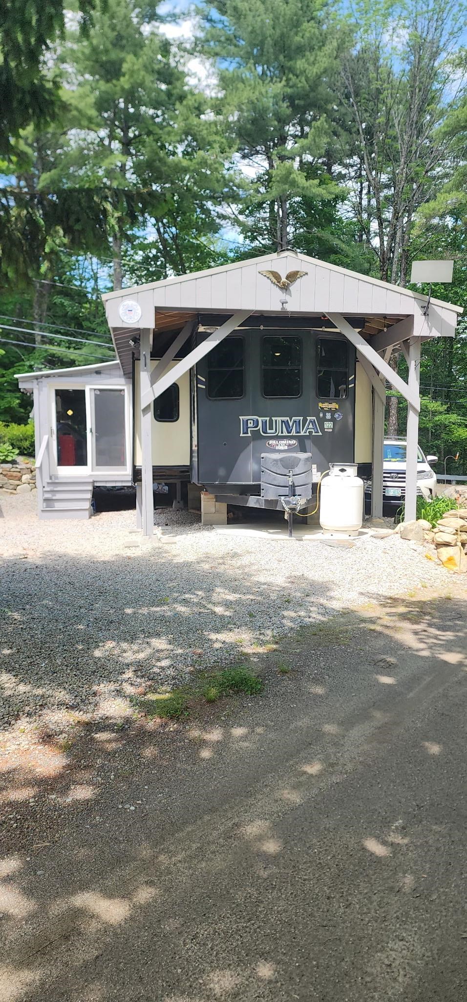 122 Mohegan Drive Property Photo 4
