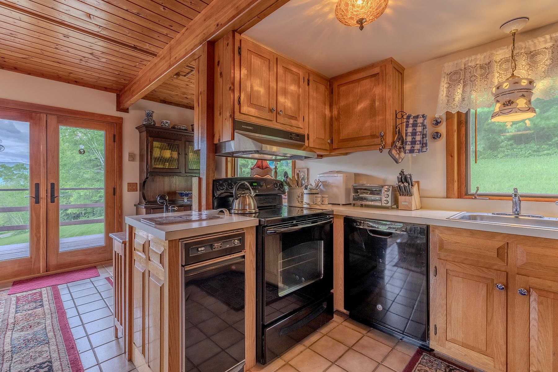358 High Meadow Way Property Photo 13