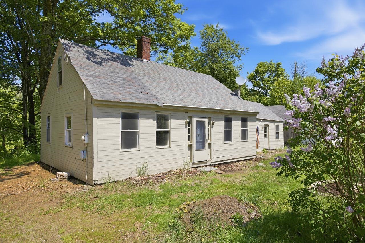 307 School Street Property Photo 1