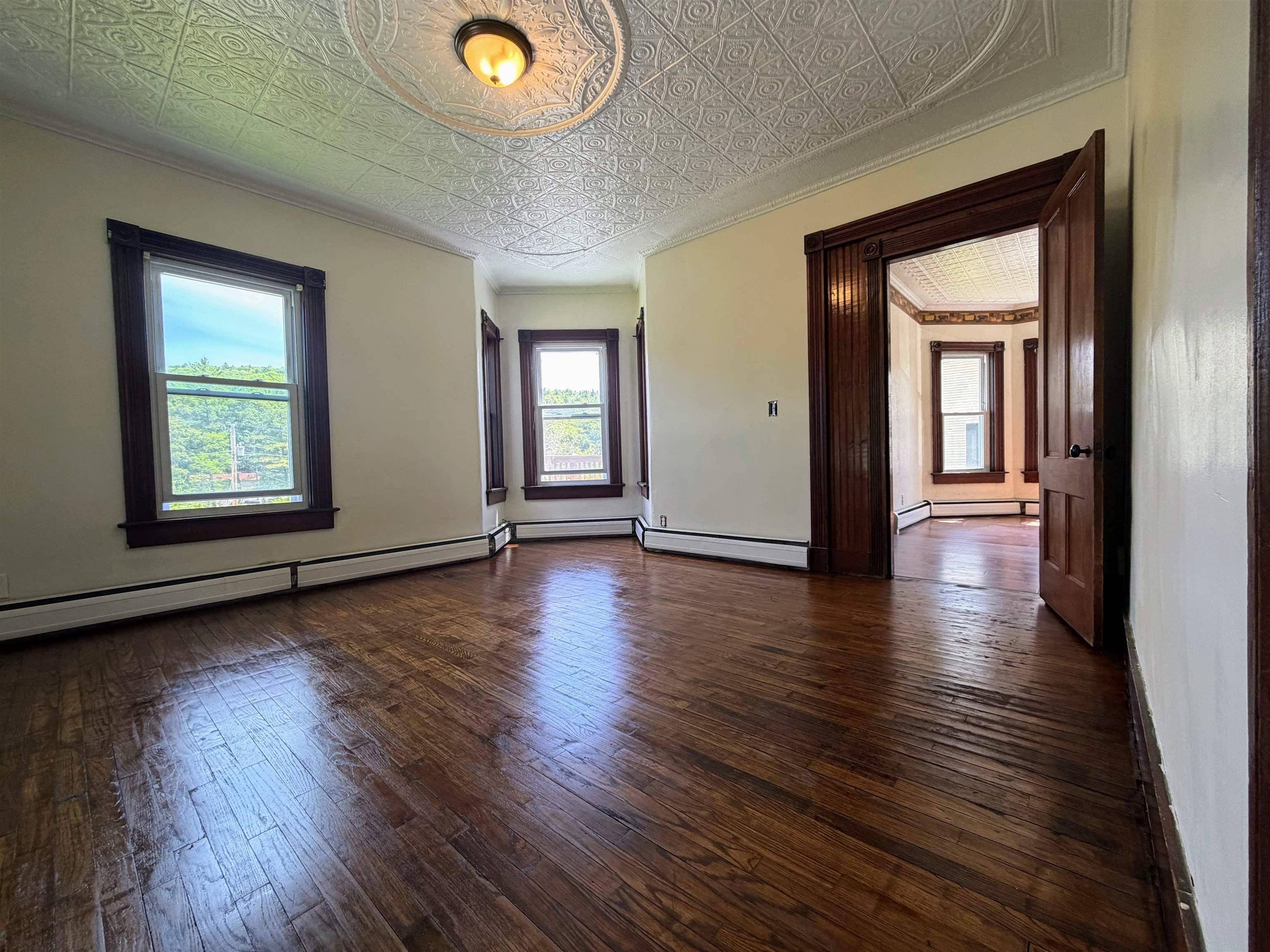 95 Clinton Street Property Photo 6