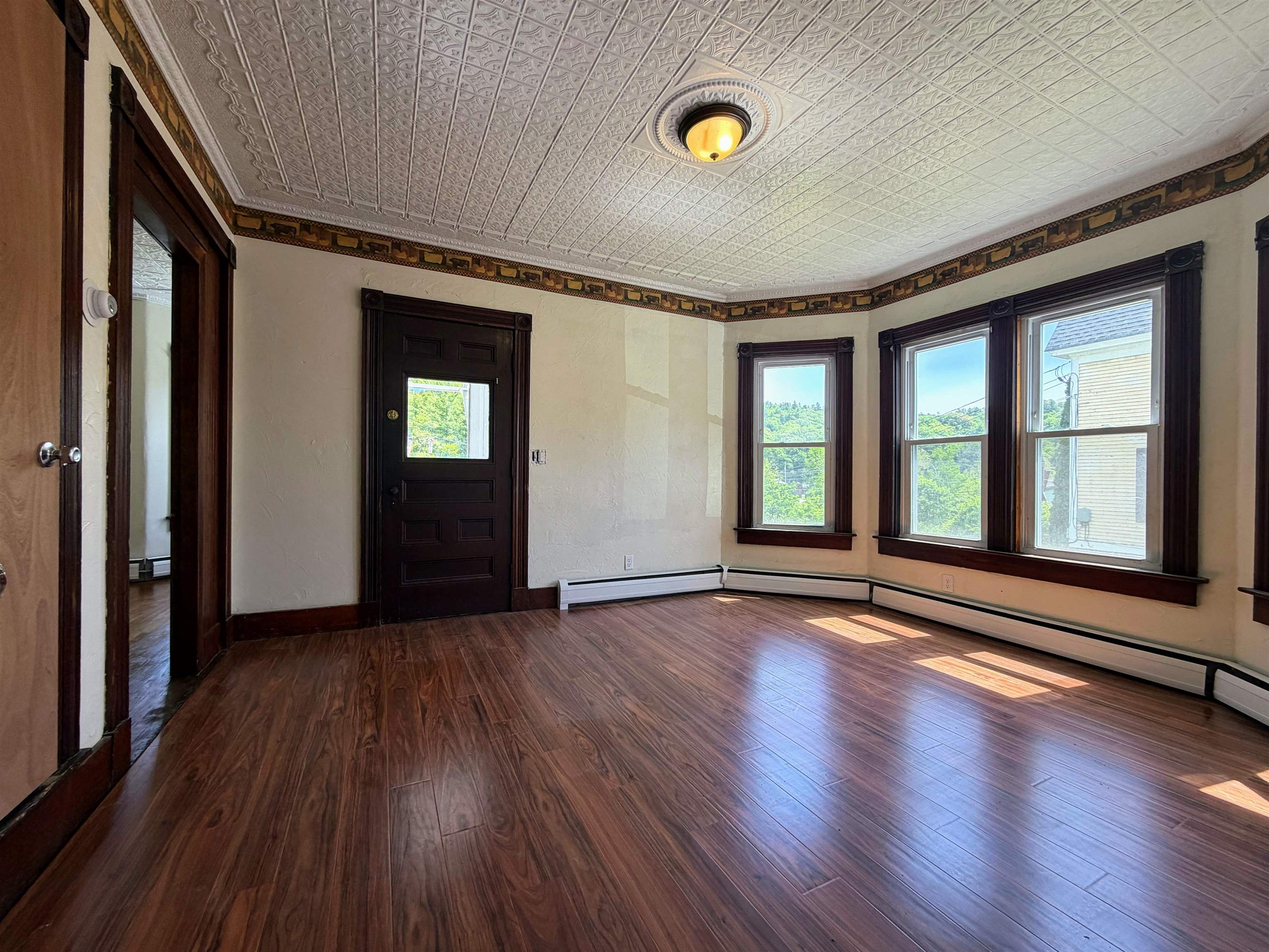 95 Clinton Street Property Photo 8