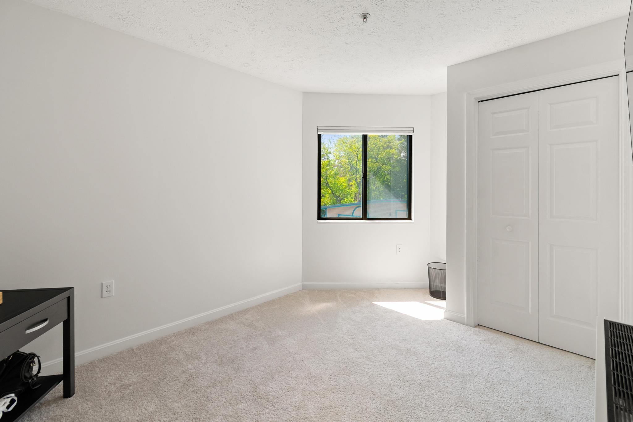 10 Kellogg Road Property Photo 32