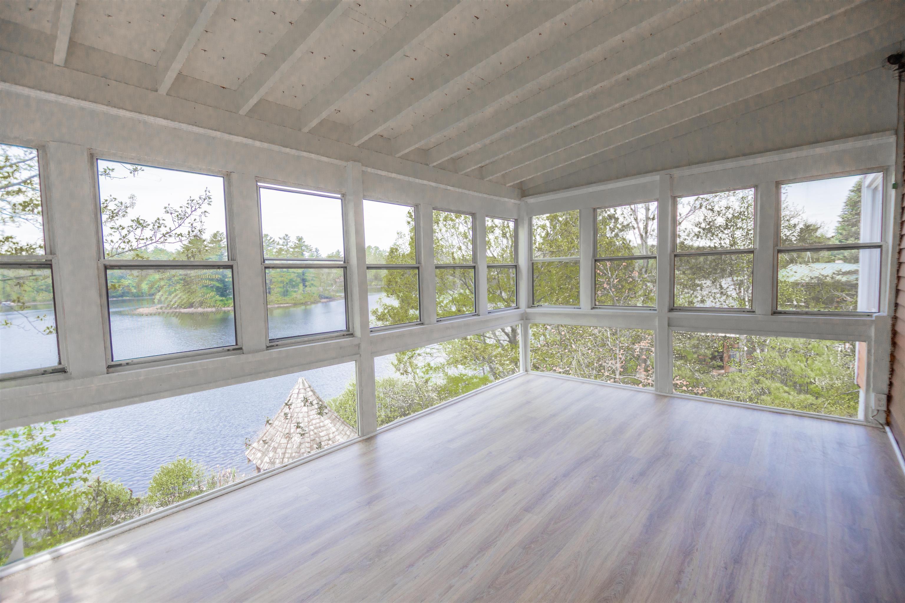 20 Shore Road Property Photo 7