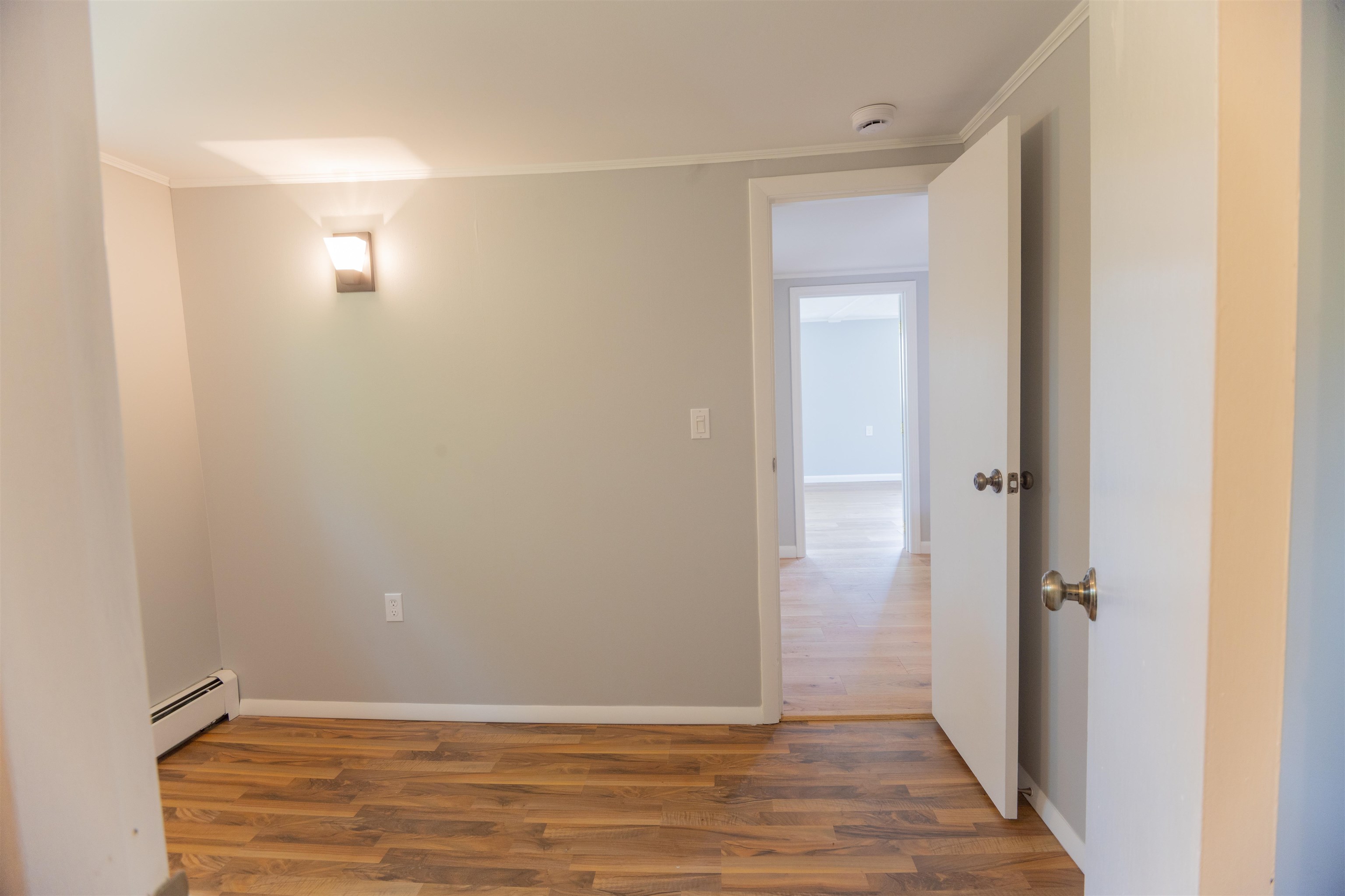 20 Shore Road Property Photo 28