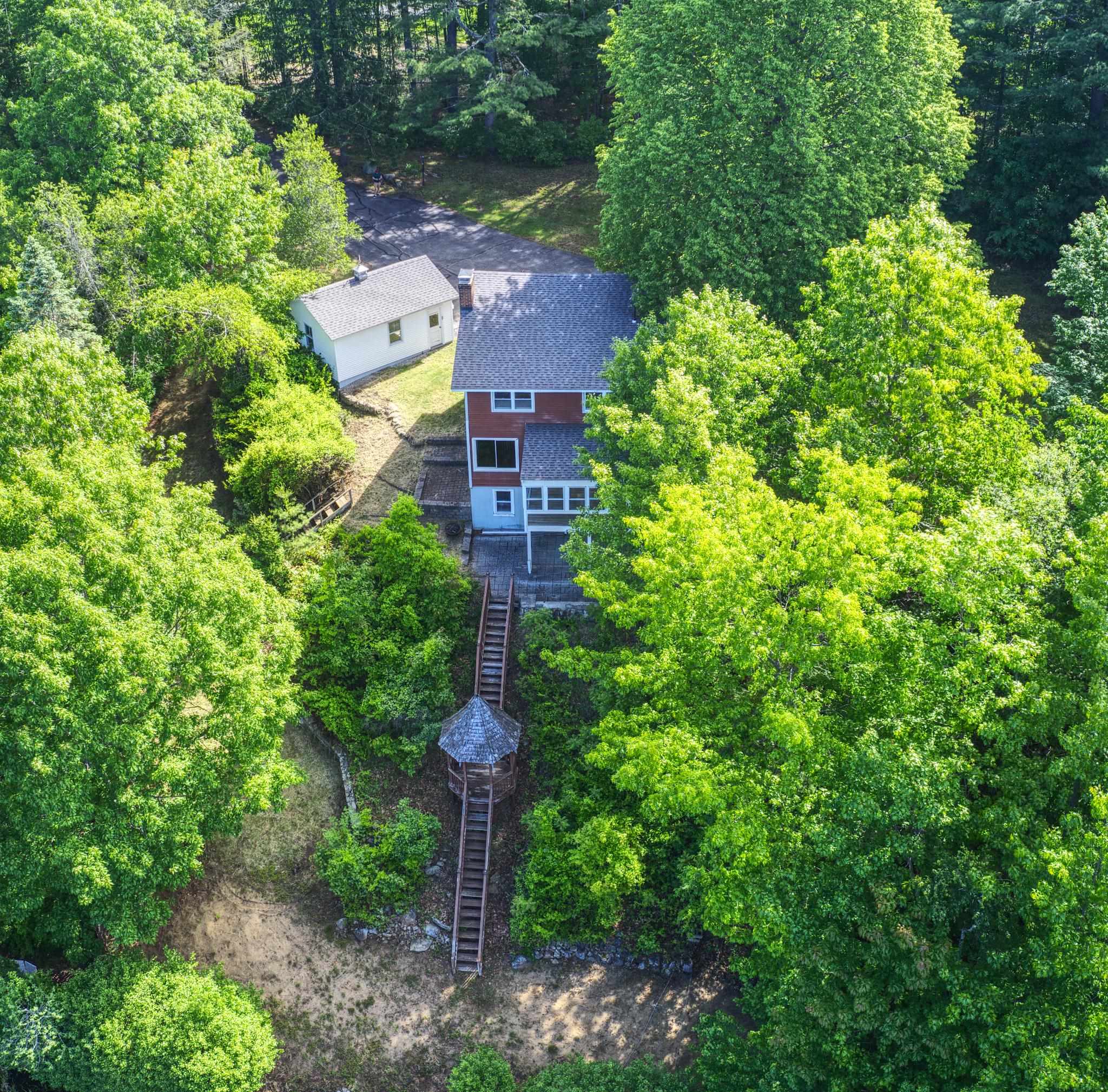20 Shore Road Property Photo 33
