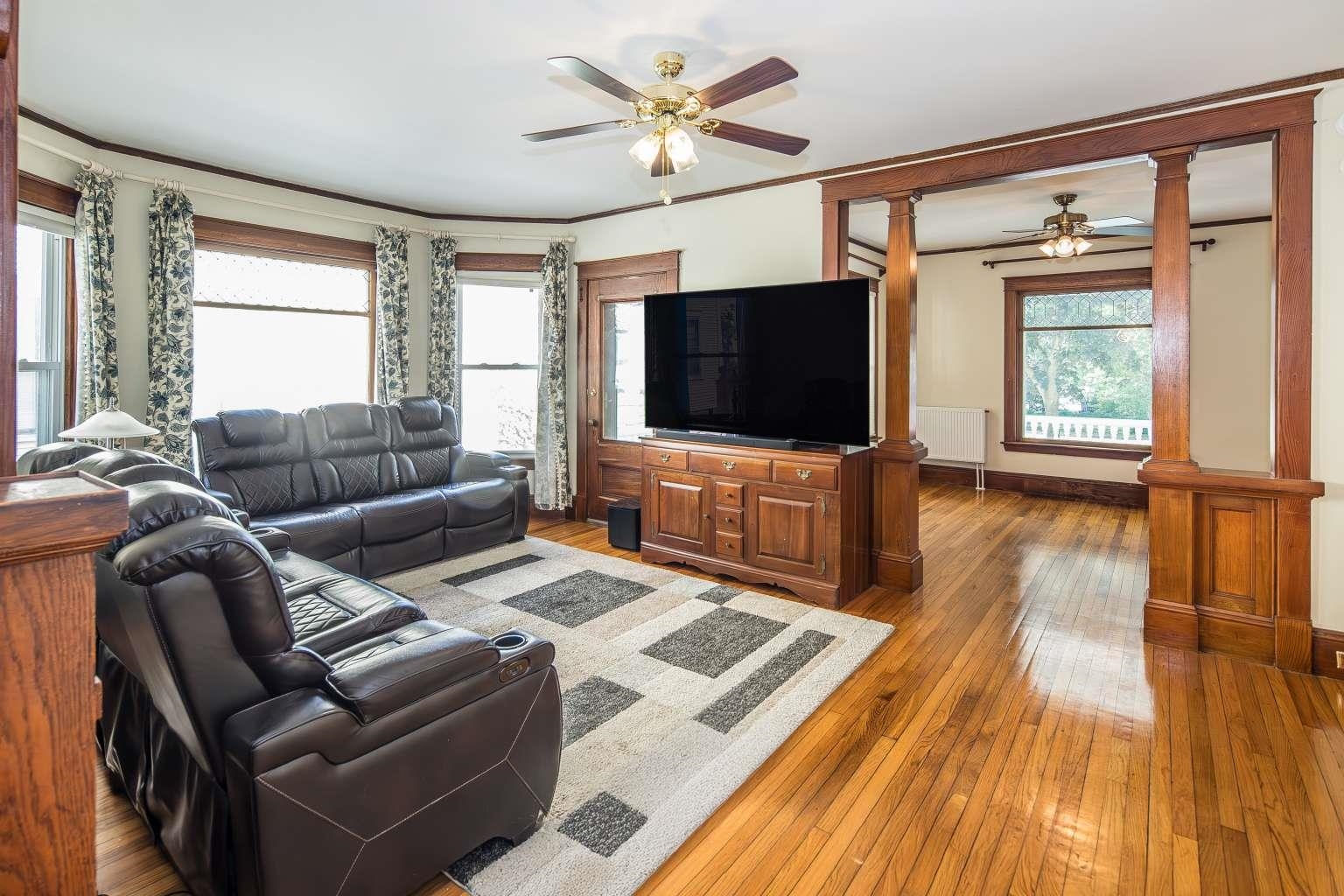209 State Street Property Photo 11