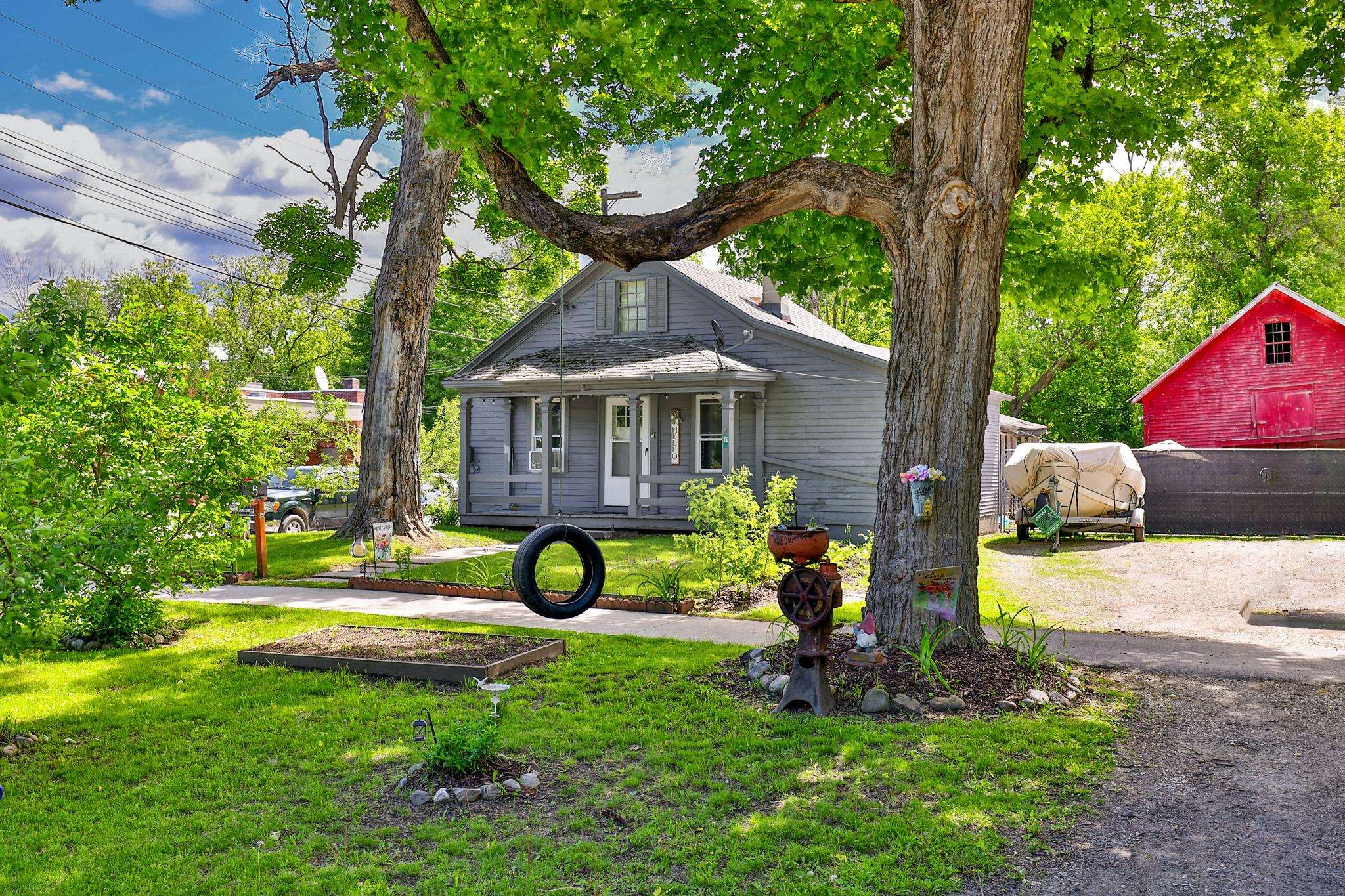 6 Pearl Street Property Photo 3