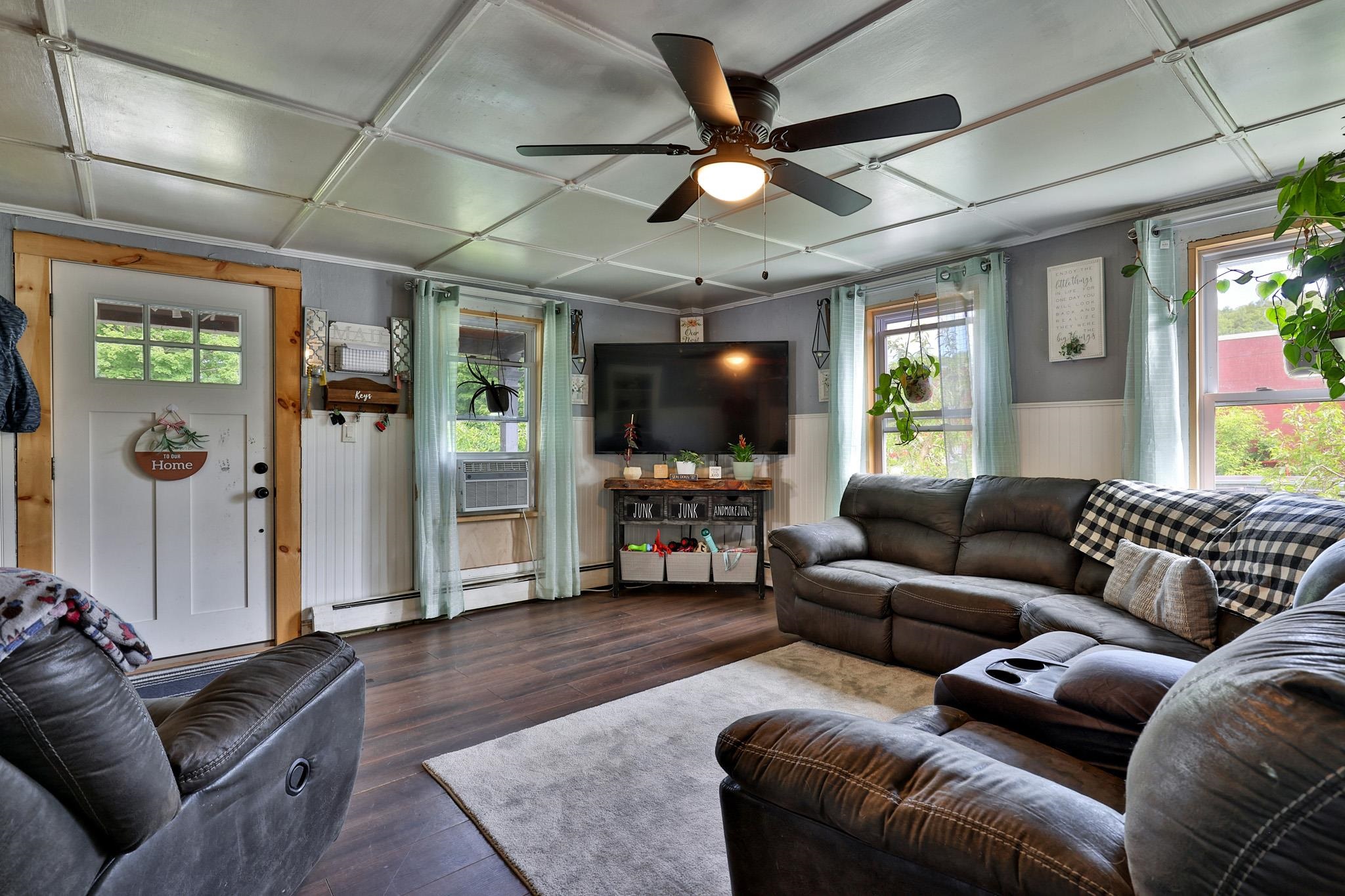 6 Pearl Street Property Photo 5