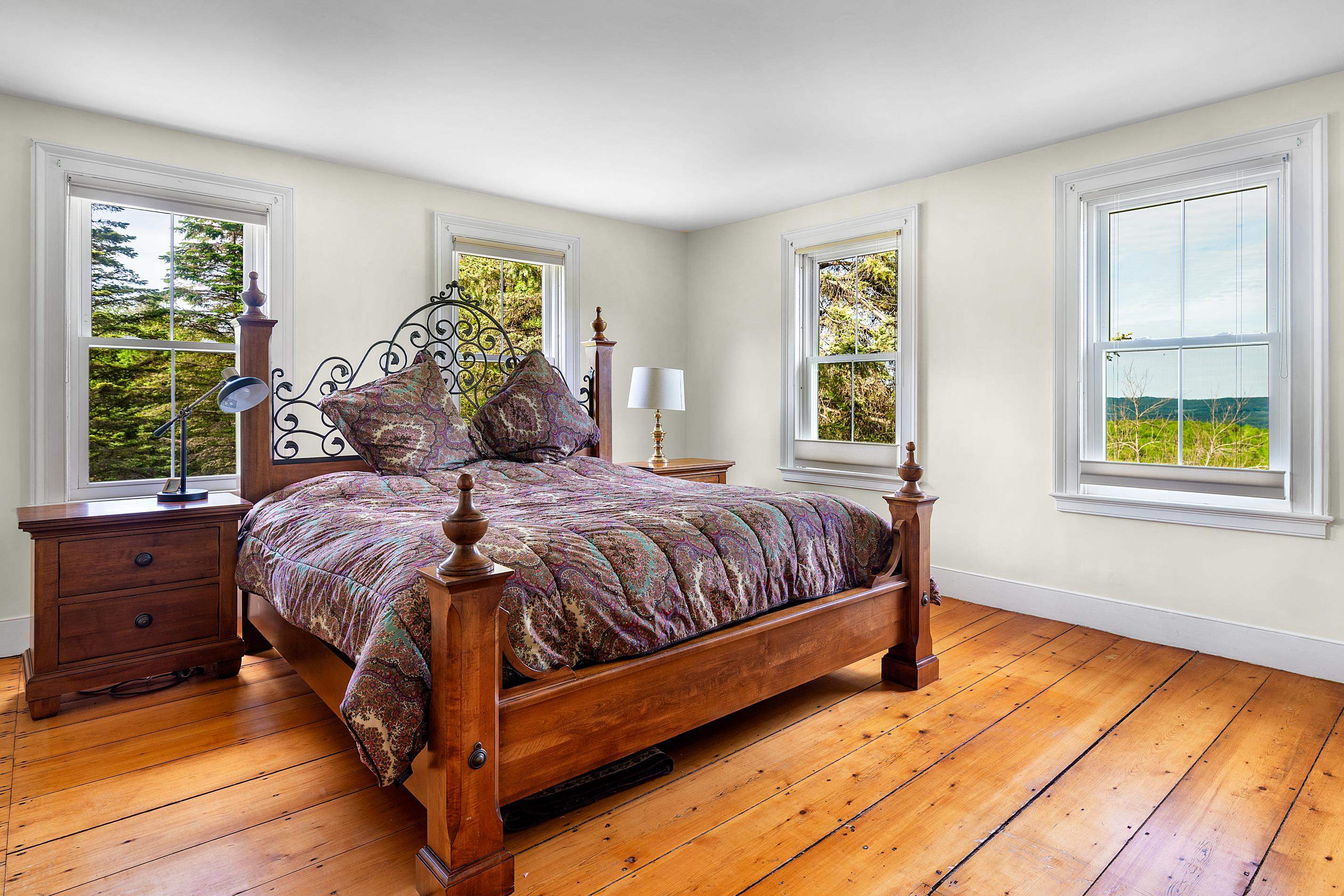 1574 Weir Road Property Photo 20