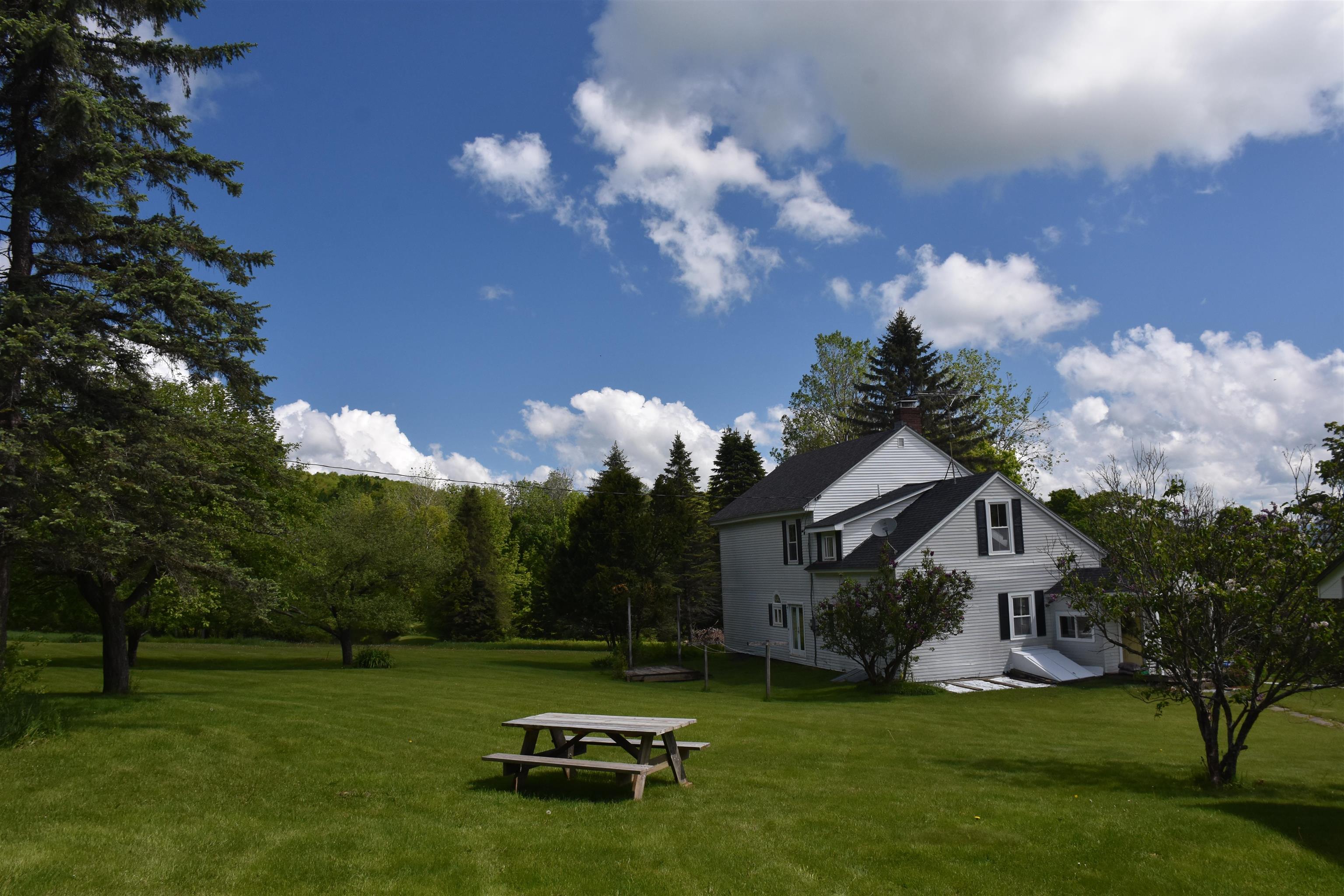 1574 Weir Road Property Photo 42