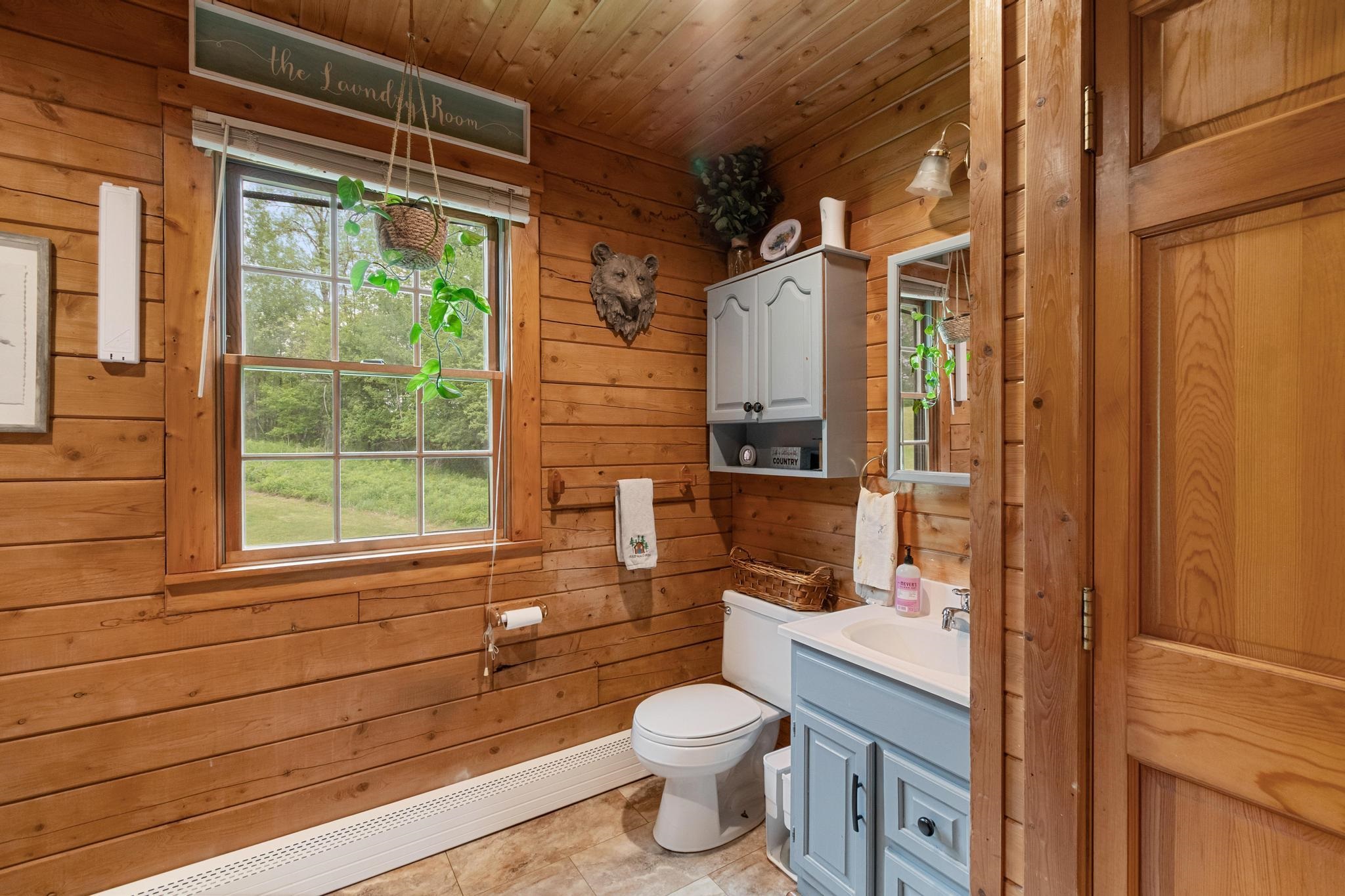1586 Church Road Property Photo 27