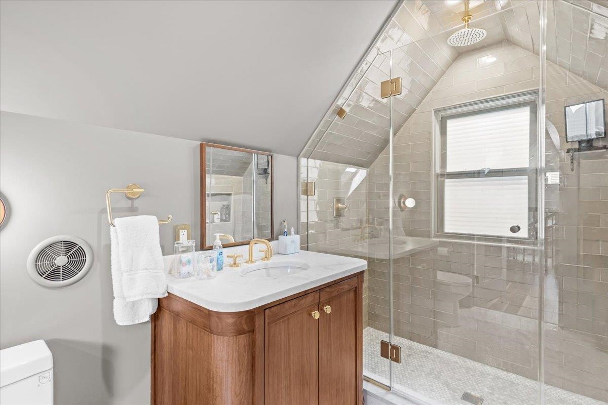 3122 North Avenue Property Photo 38