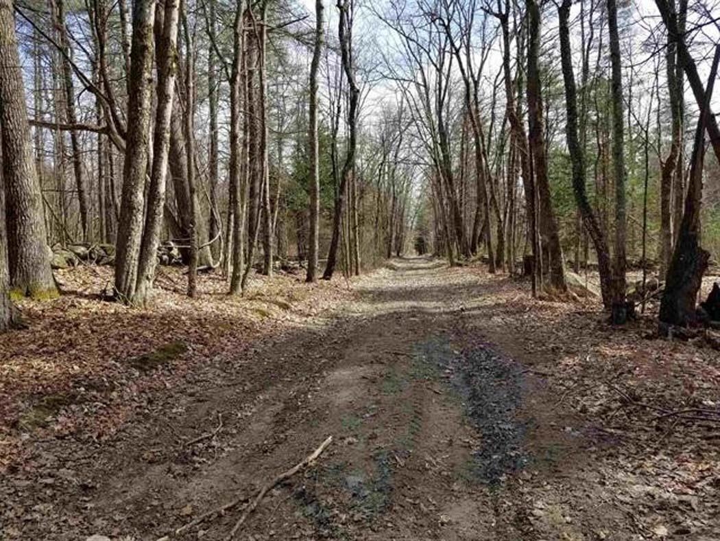 401 Sixth Range Road Property Photo 9