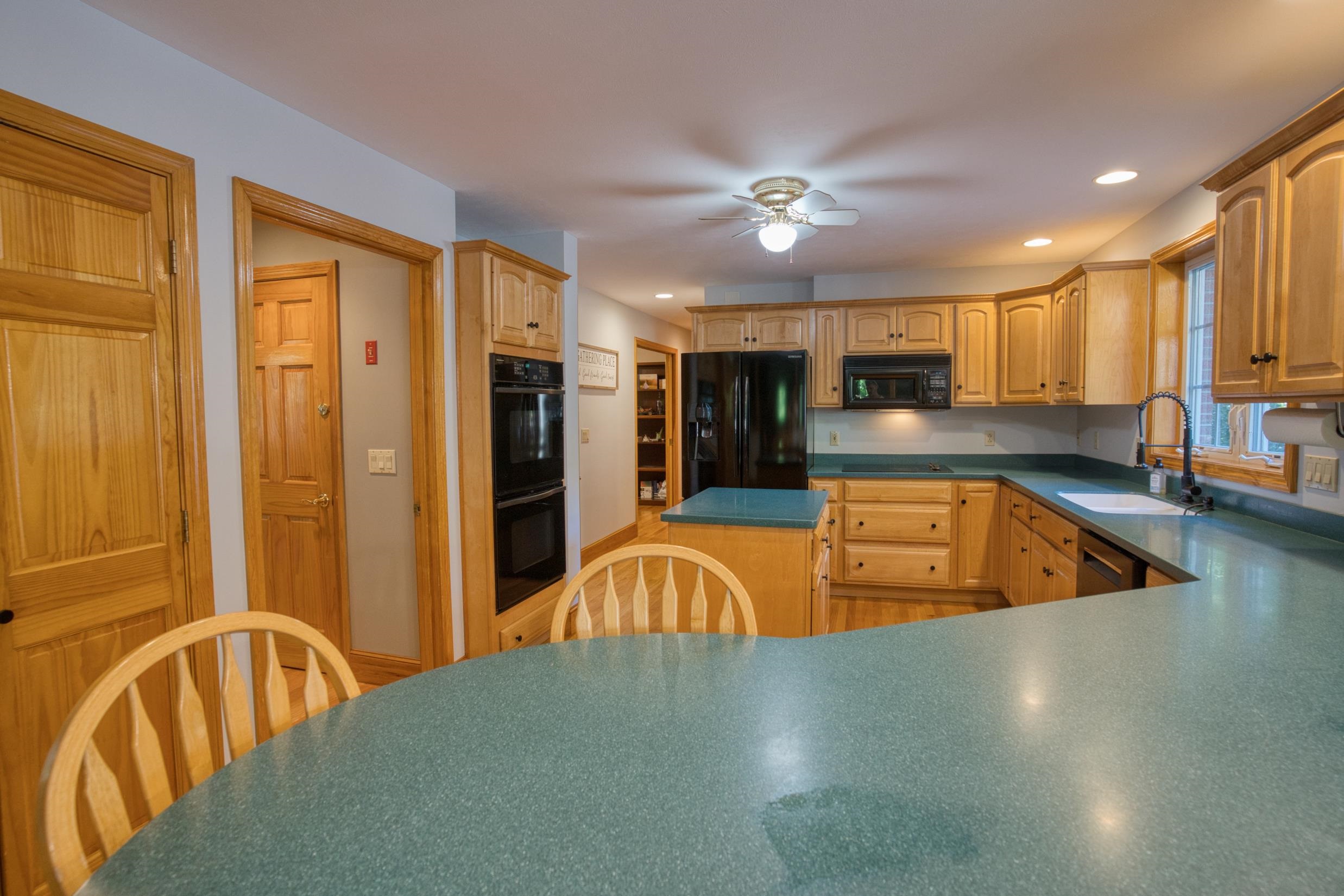 3 Summerfare Street Property Photo 7