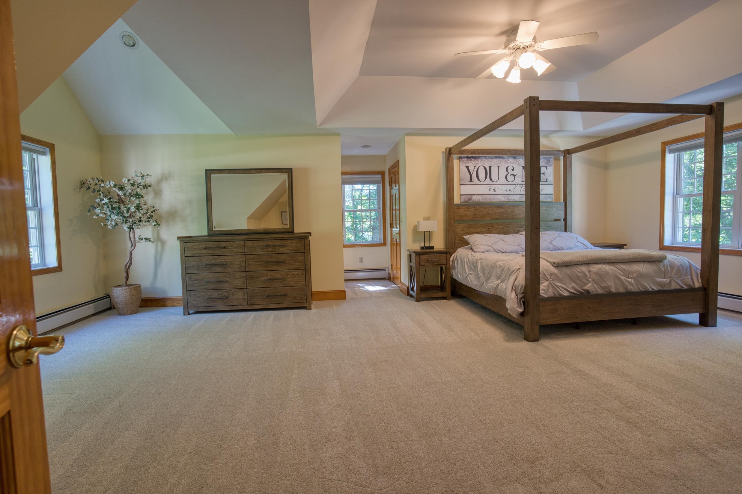 3 Summerfare Street Property Photo 21