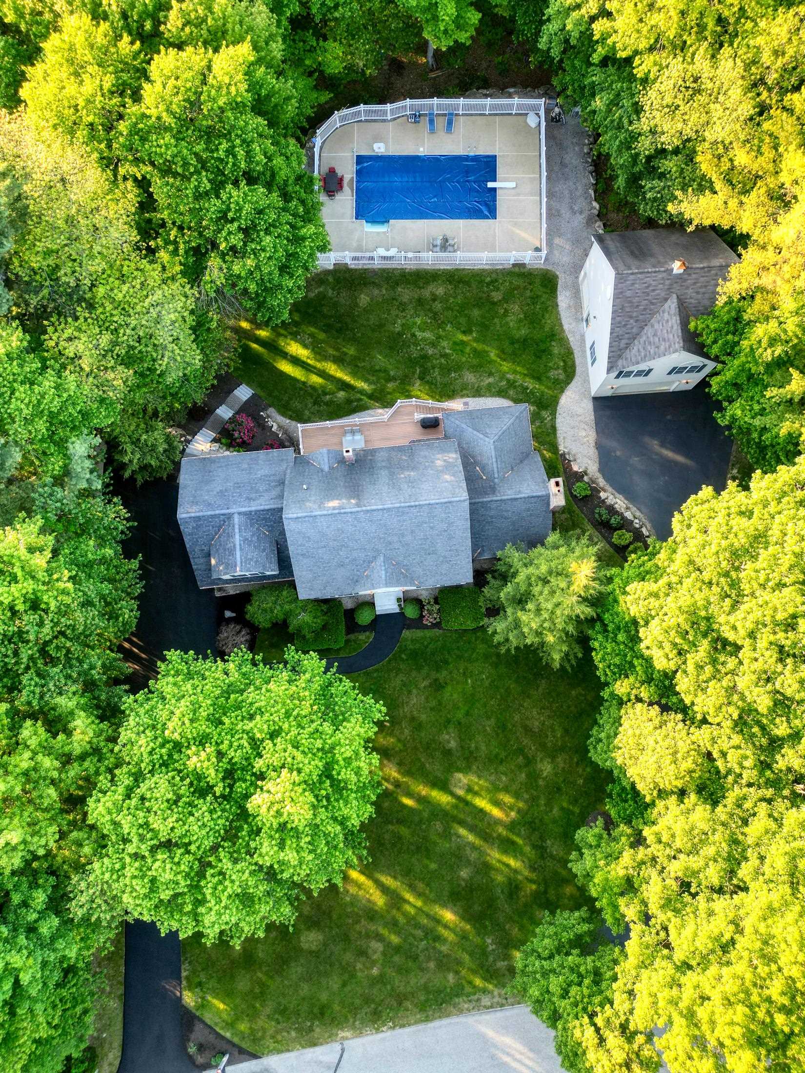 3 Summerfare Street Property Photo 43