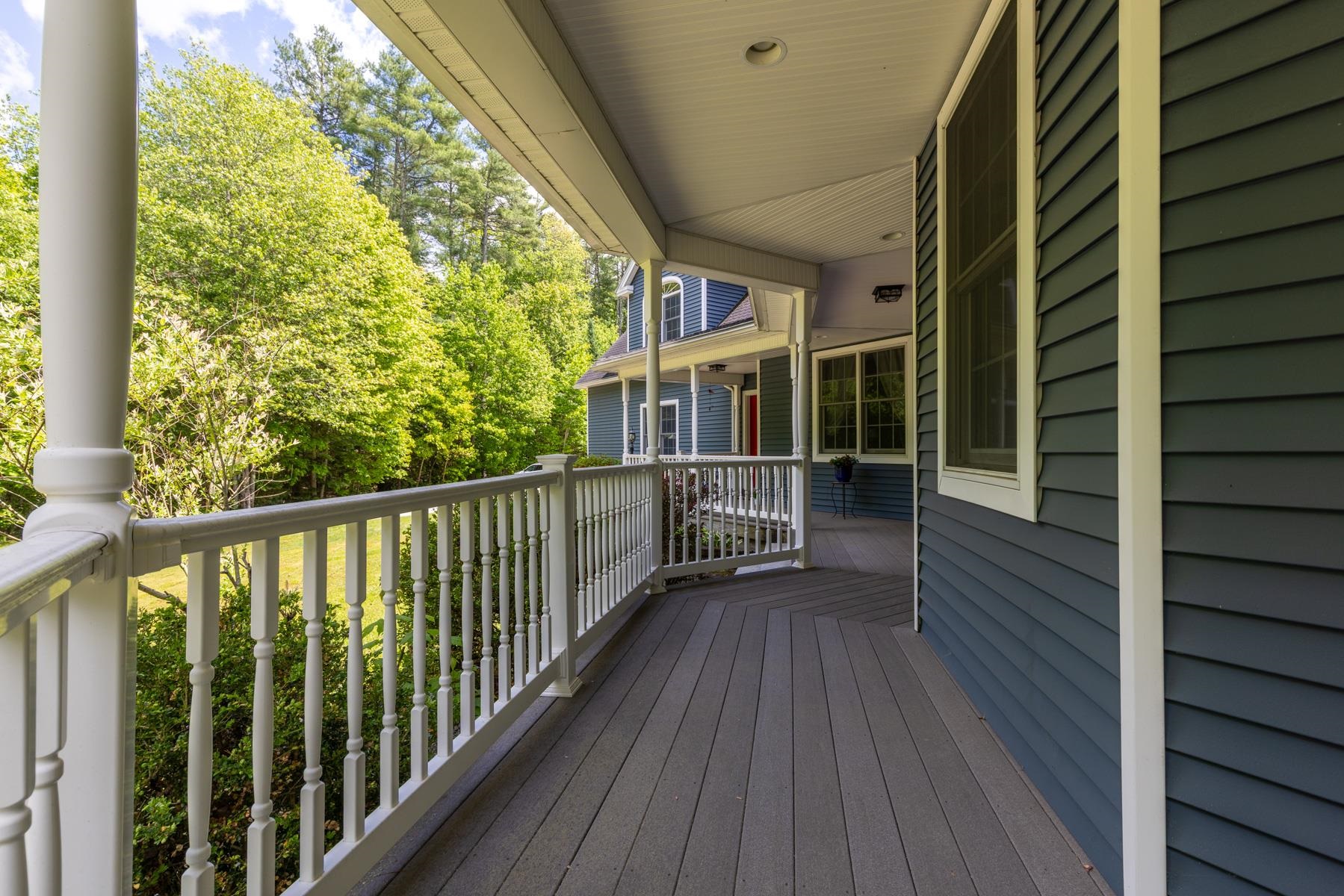 6 Shawns Way Property Photo 10