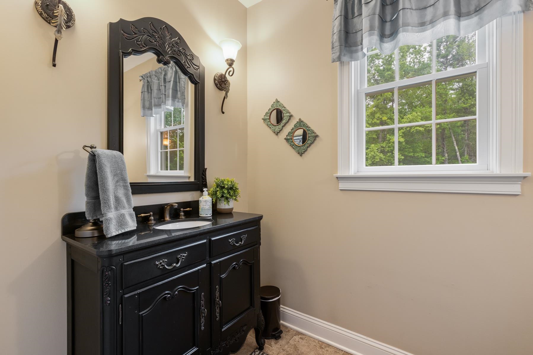 6 Shawns Way Property Photo 17