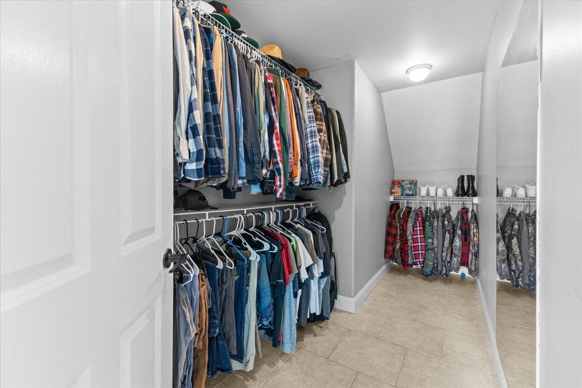 413 Hibbard Road Property Photo 23