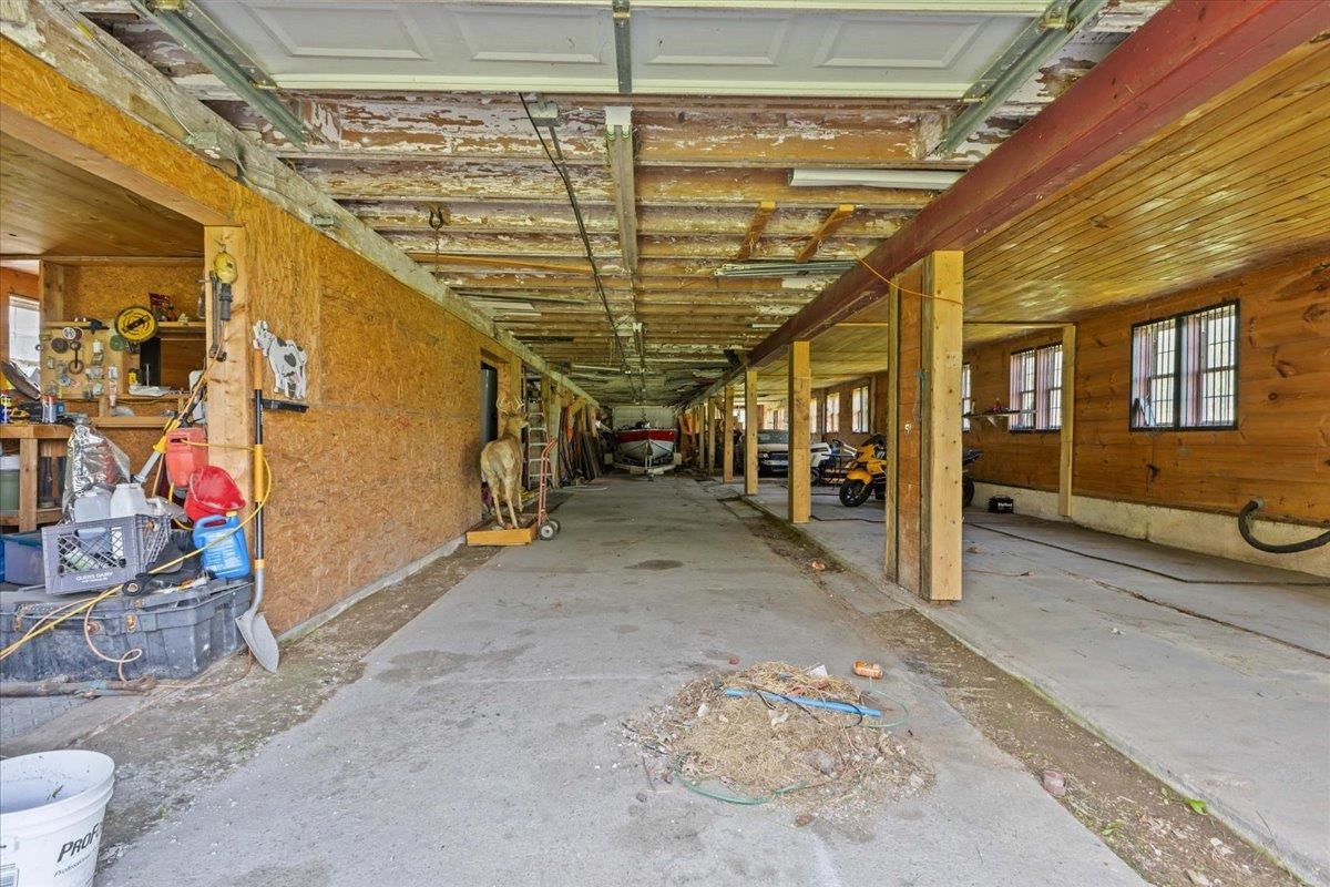 413 Hibbard Road Property Photo 43