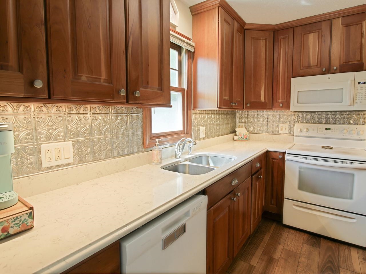 18 Margaret Street Property Photo 7