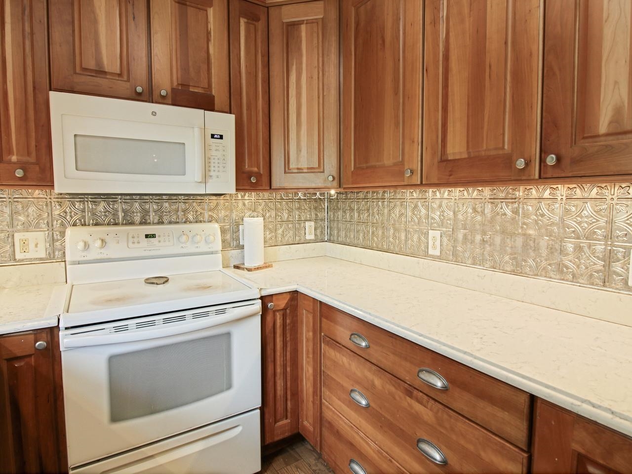18 Margaret Street Property Photo 8