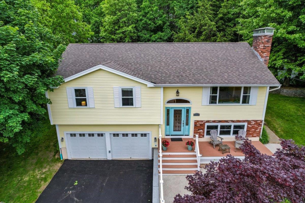 12 Barkland Drive Property Photo 1