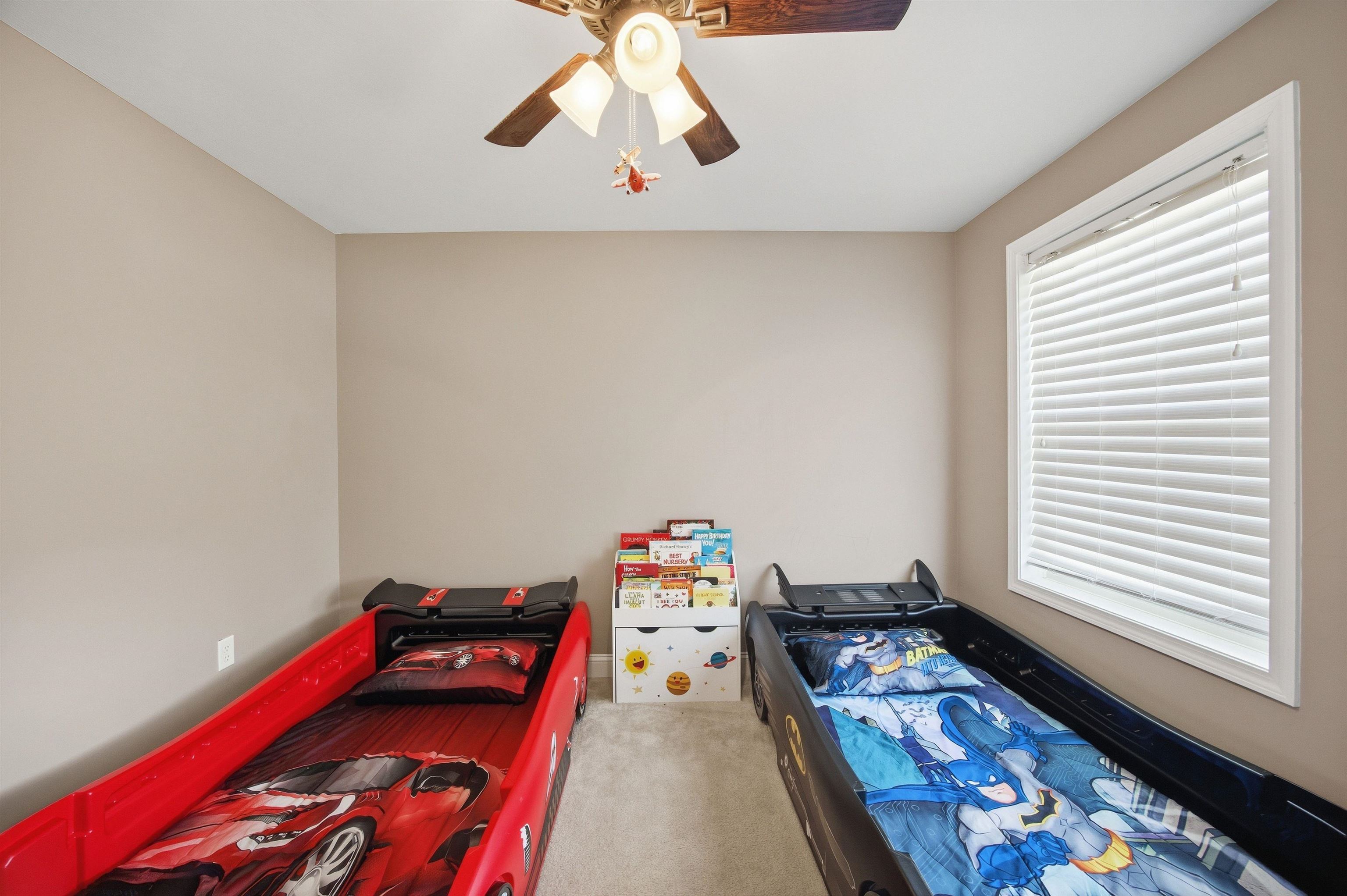 317 University Circle Property Photo 23