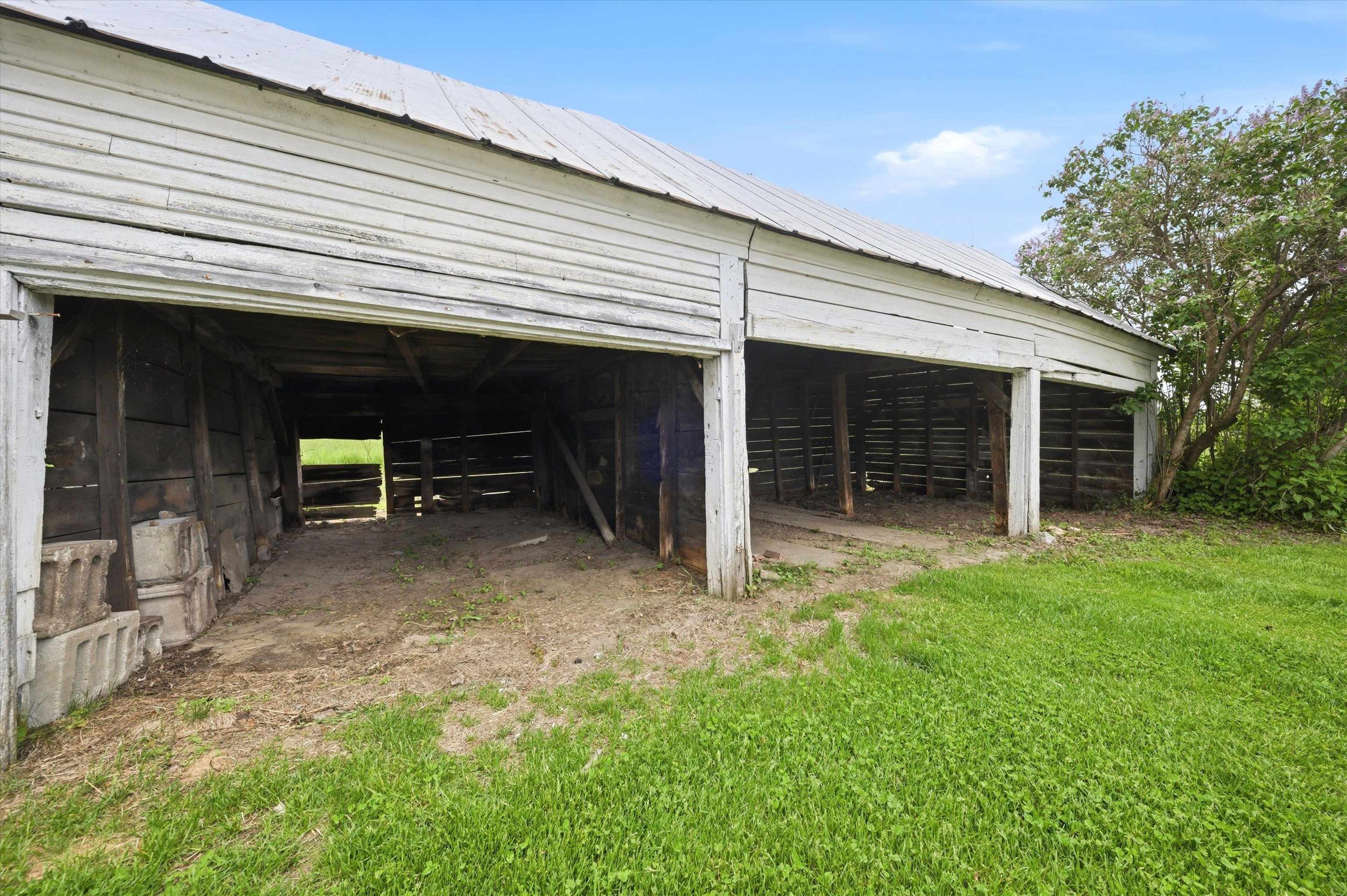 120 Monroe Road Property Photo 10