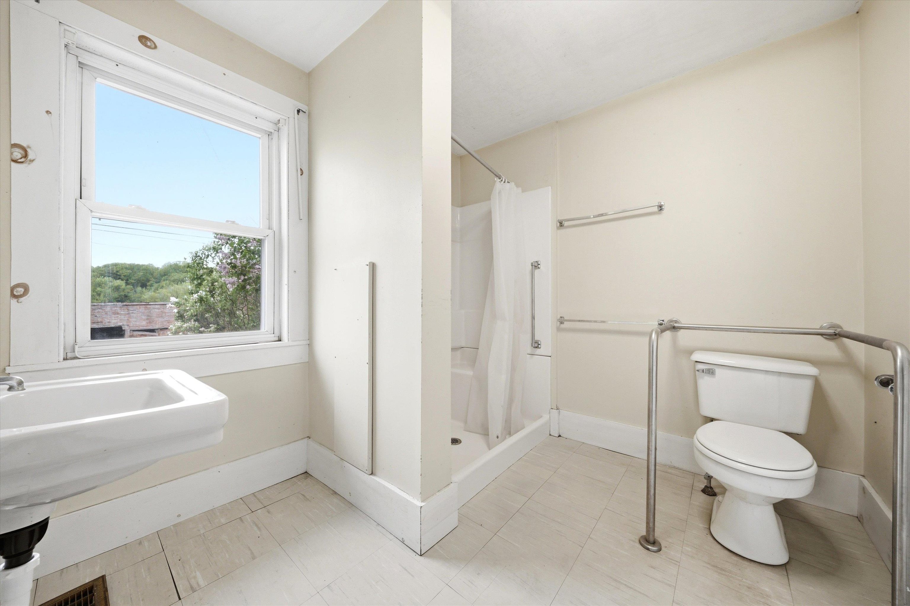 120 Monroe Road Property Photo 41