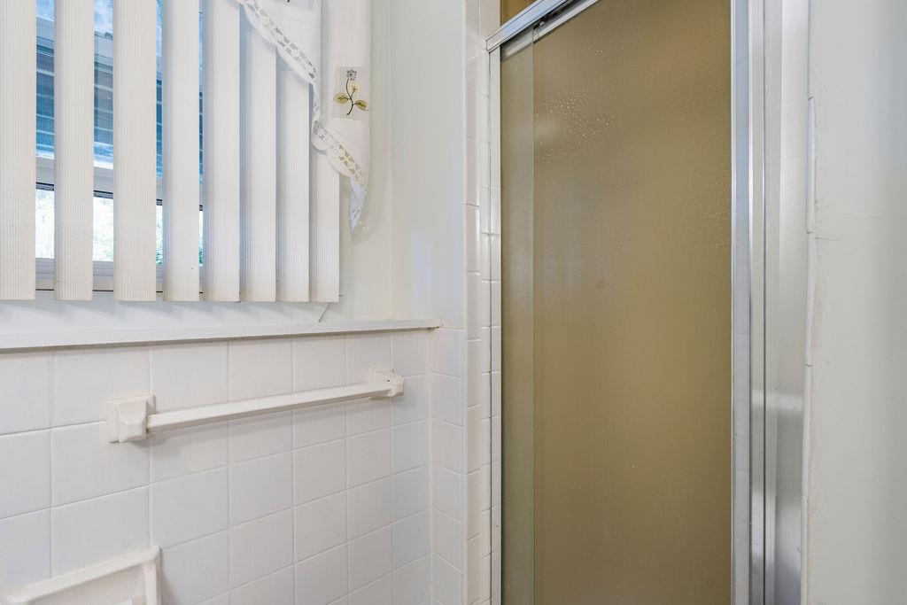 2 Harding Road Property Photo 18