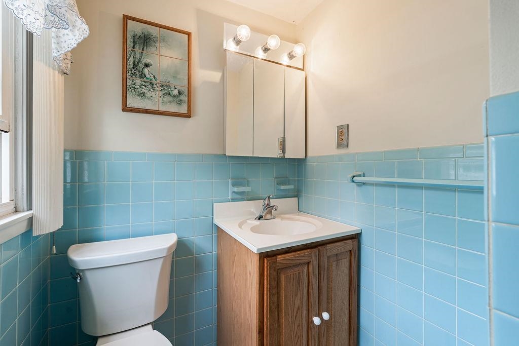 2 Harding Road Property Photo 24