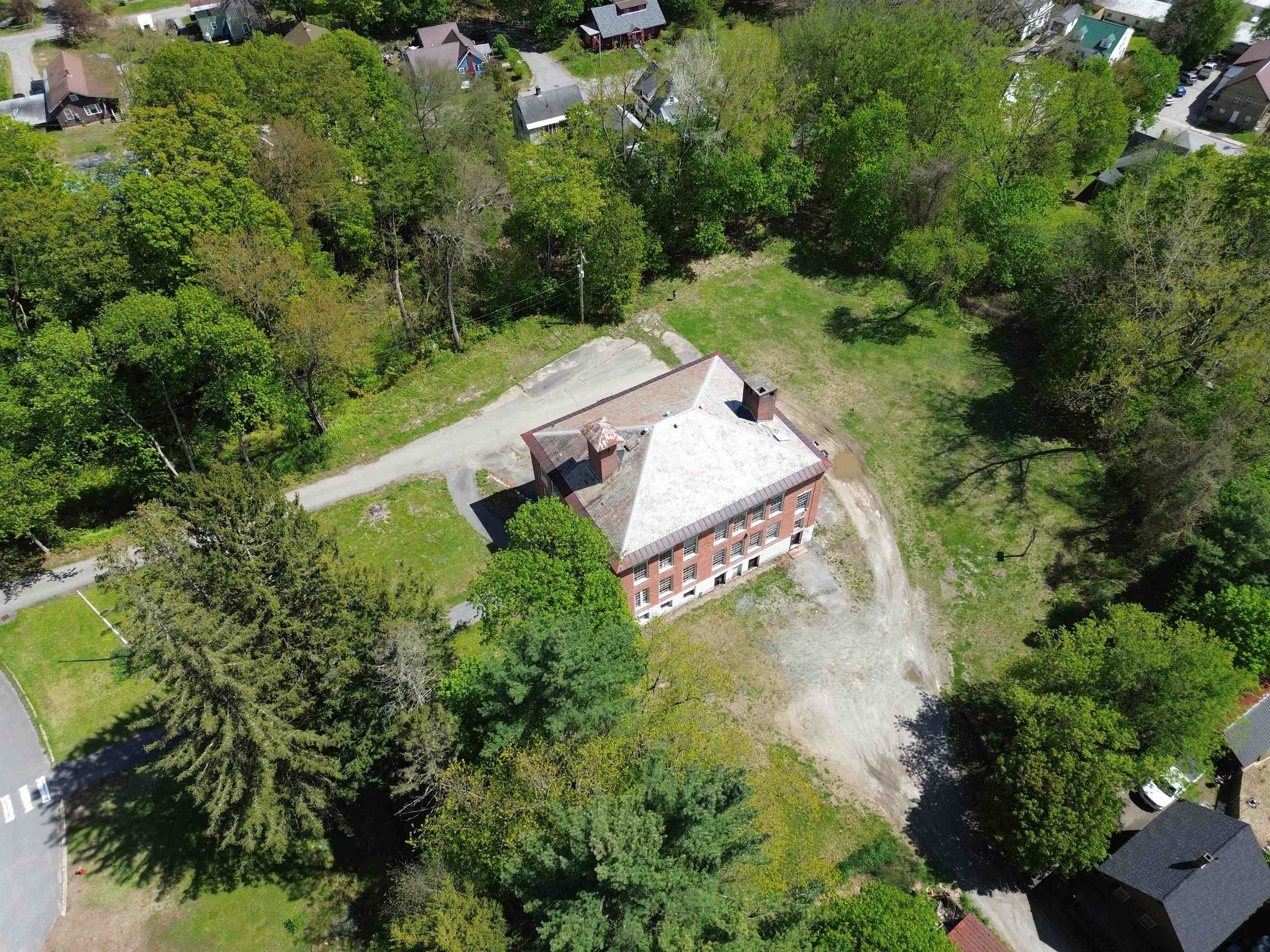 199 Summer Street Property Photo 13