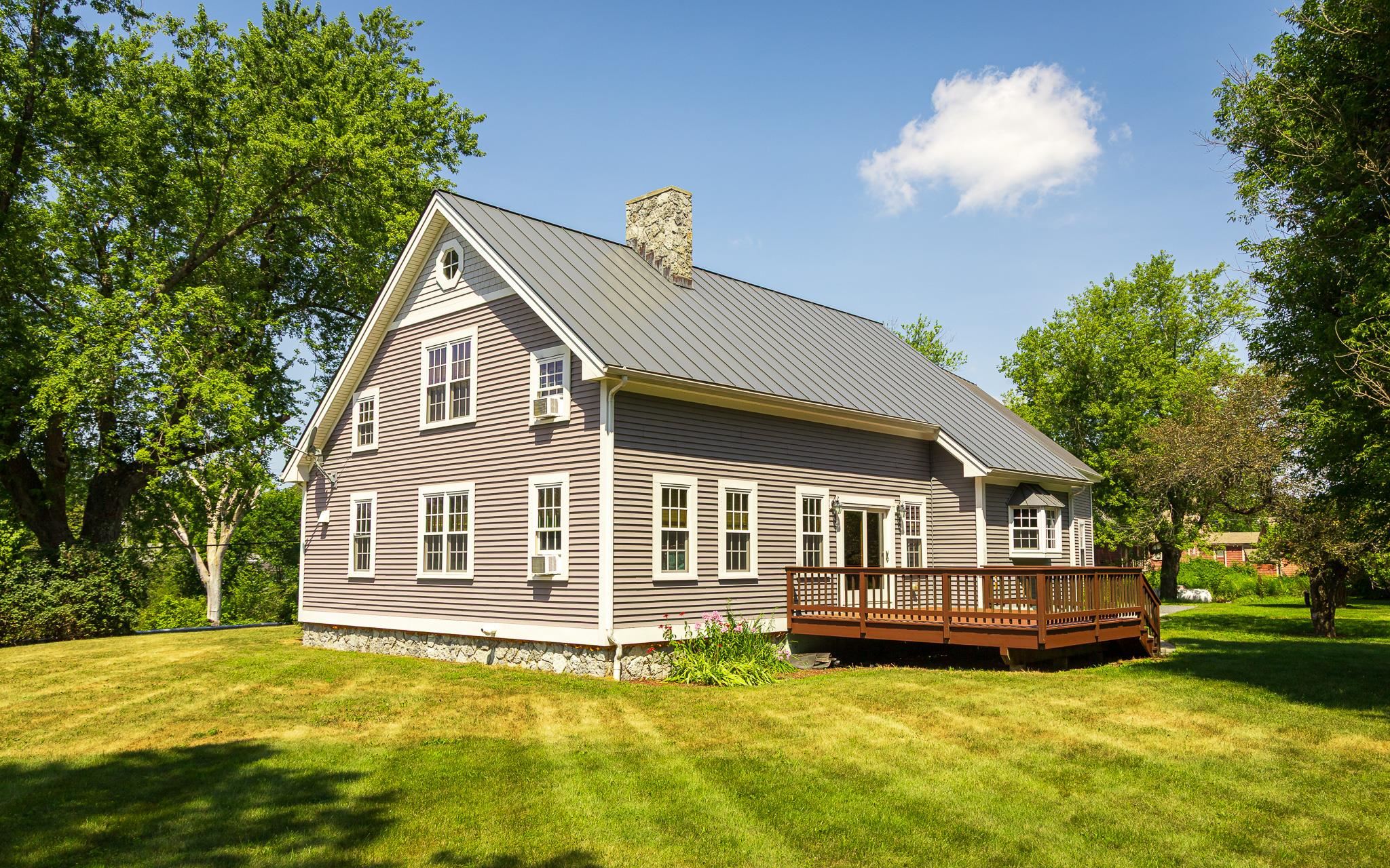 648 Nh Route 10 S Property Photo 1