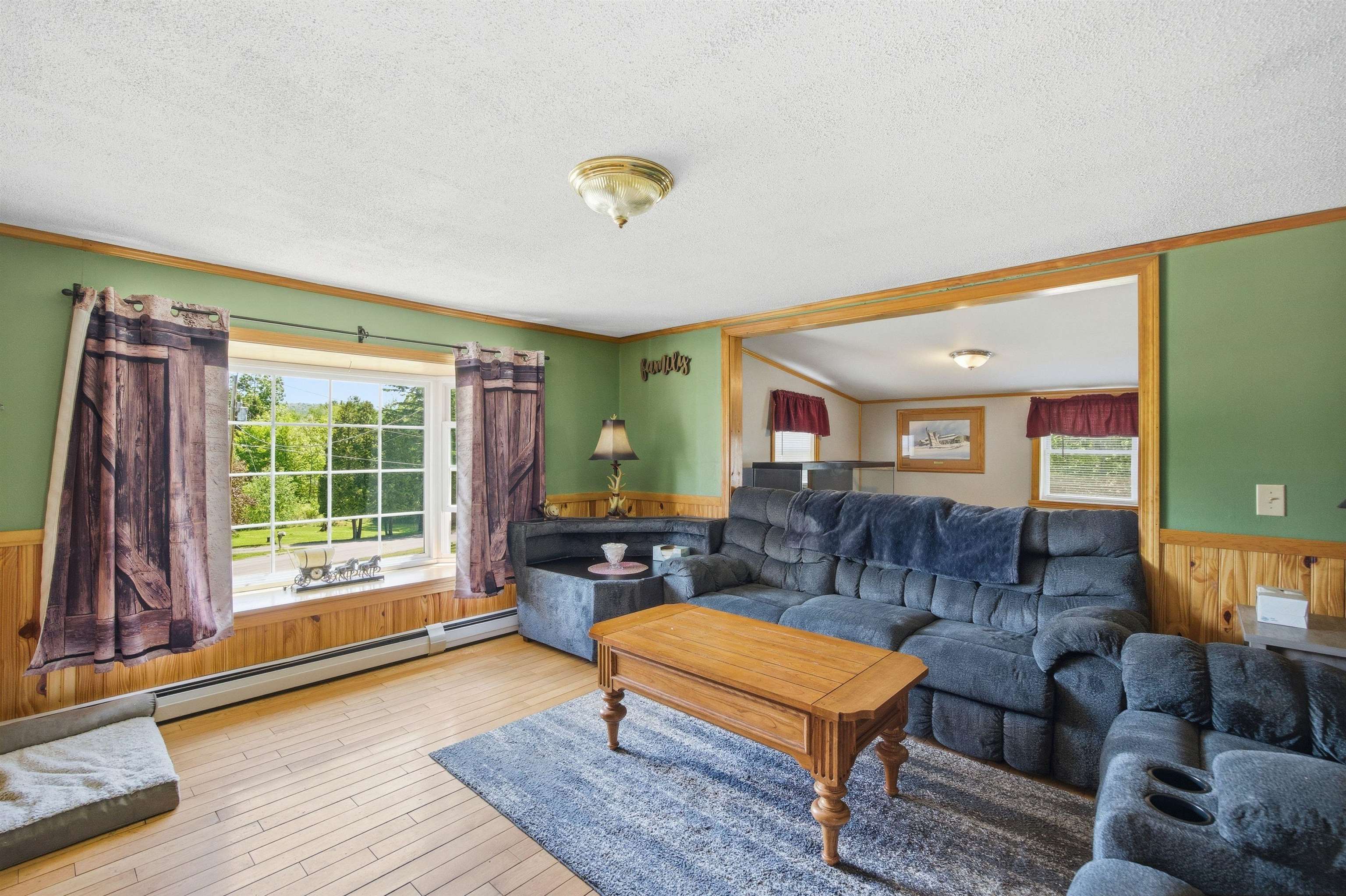 219 Longmoore Drive Property Photo 15