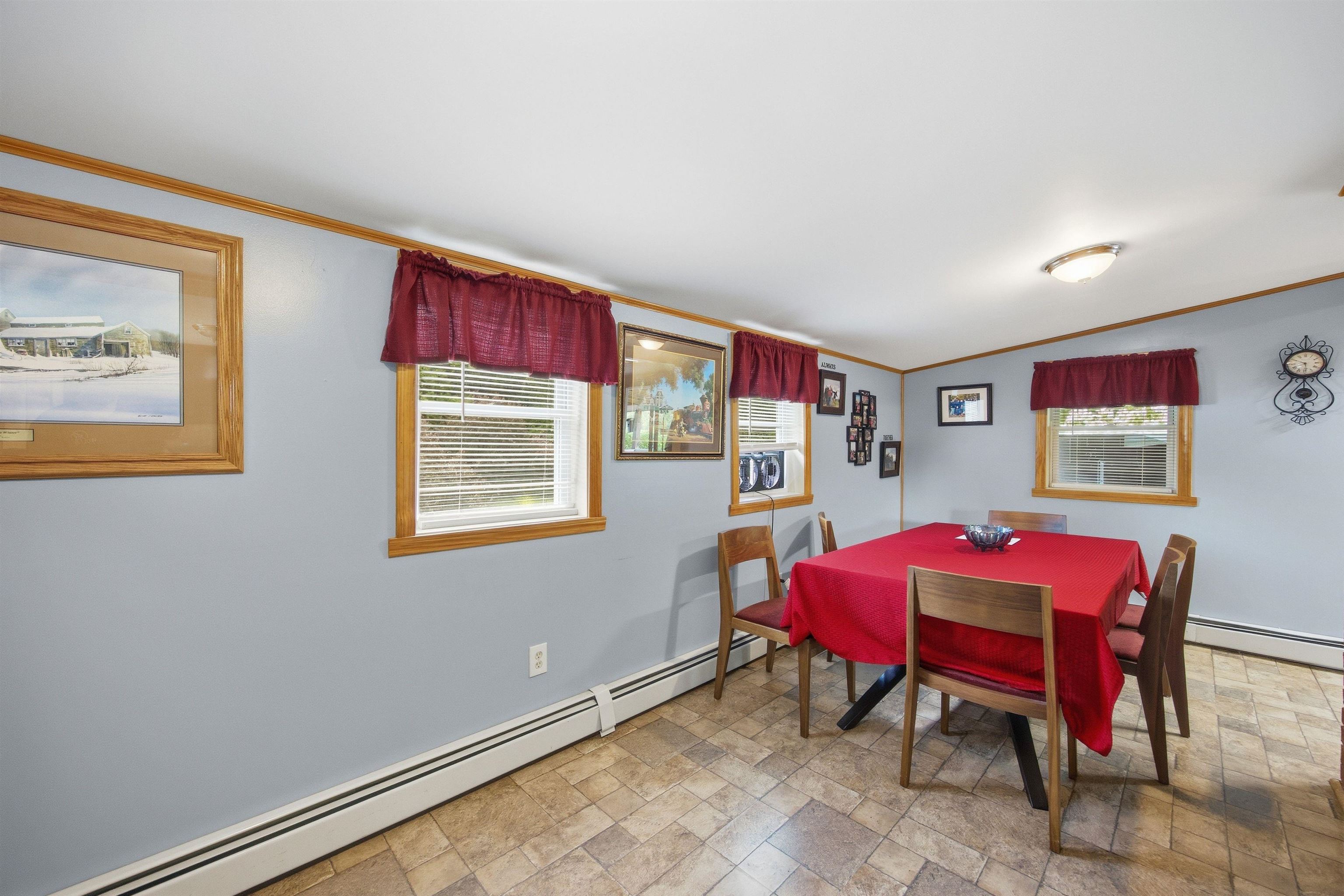 219 Longmoore Drive Property Photo 28