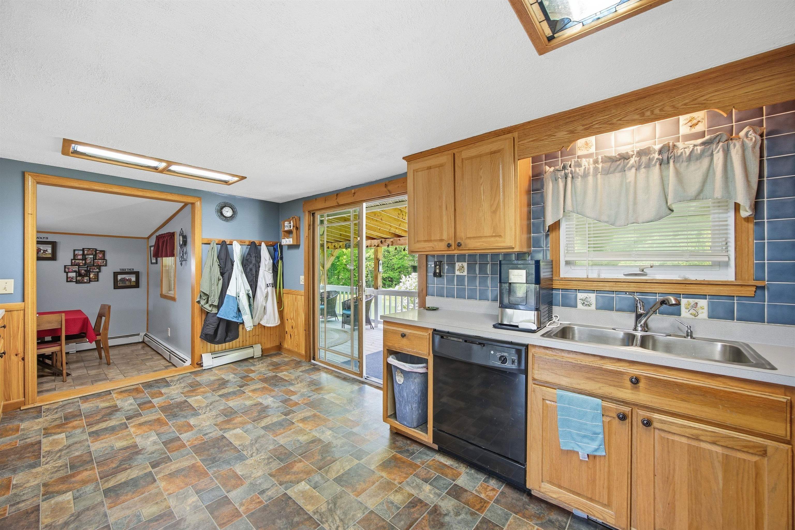 219 Longmoore Drive Property Photo 30
