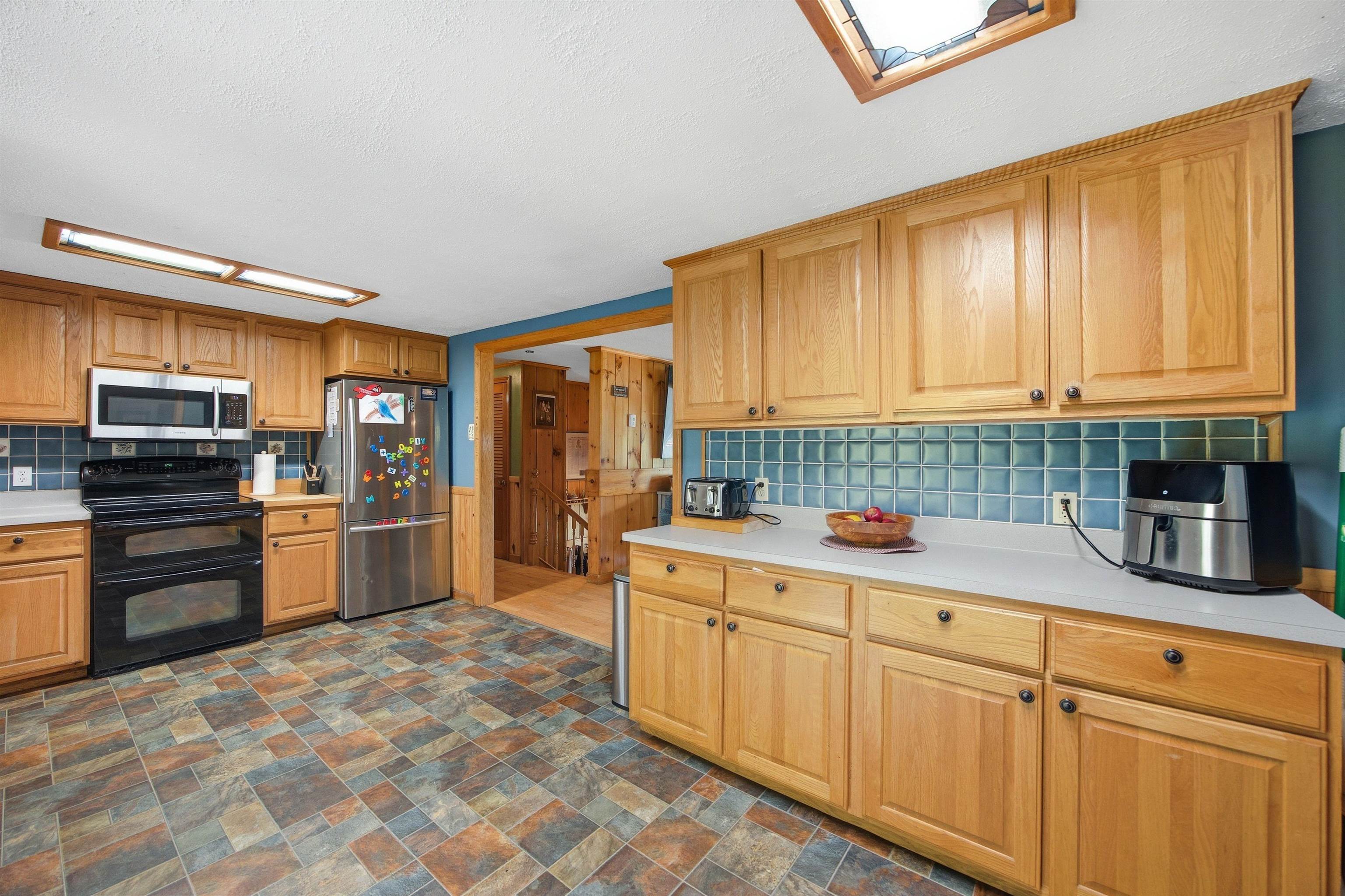 219 Longmoore Drive Property Photo 32