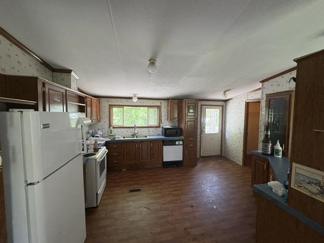 3 Benson Lane Property Photo 5