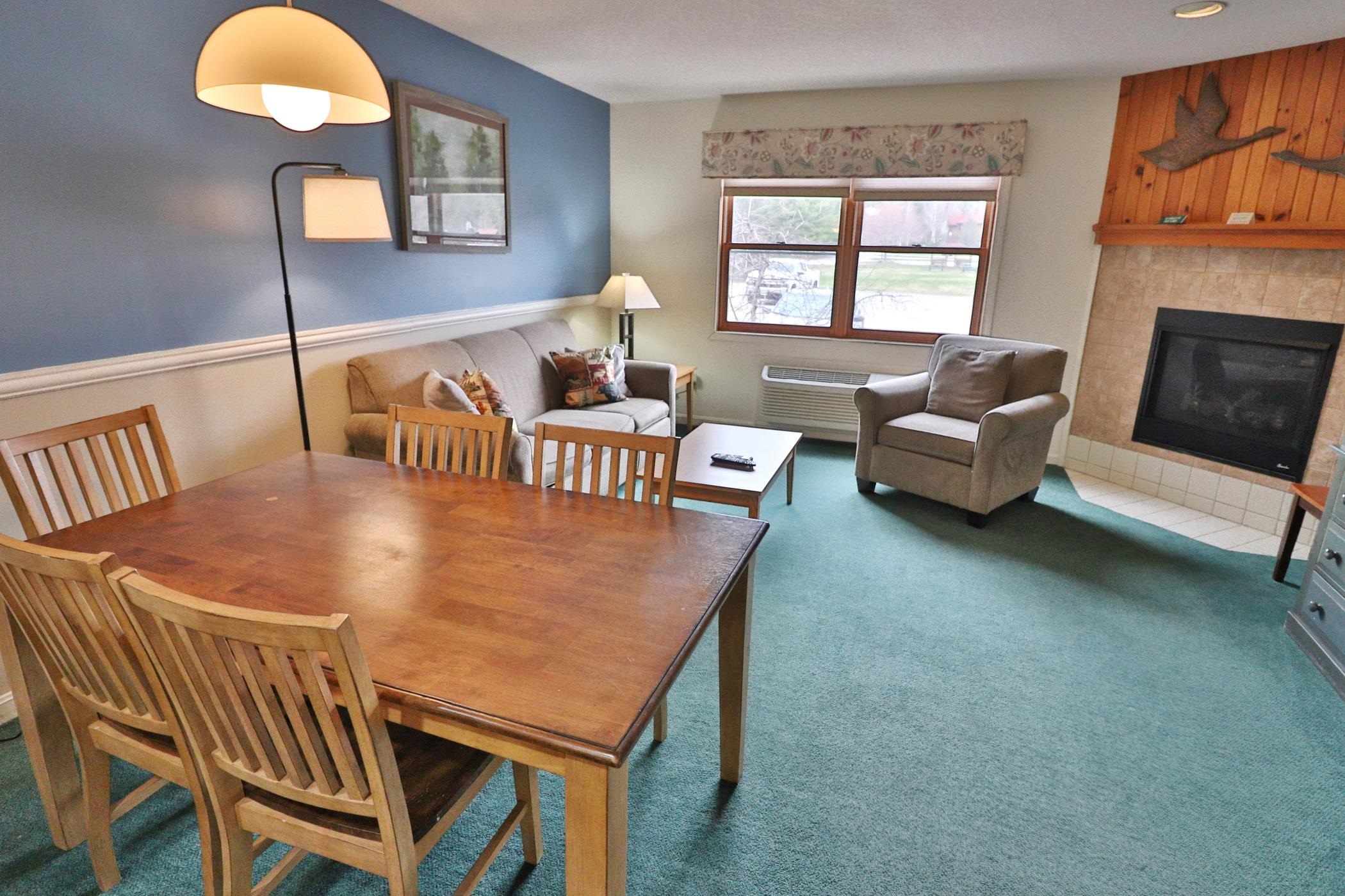 164 Deer Park Drive Property Photo 2