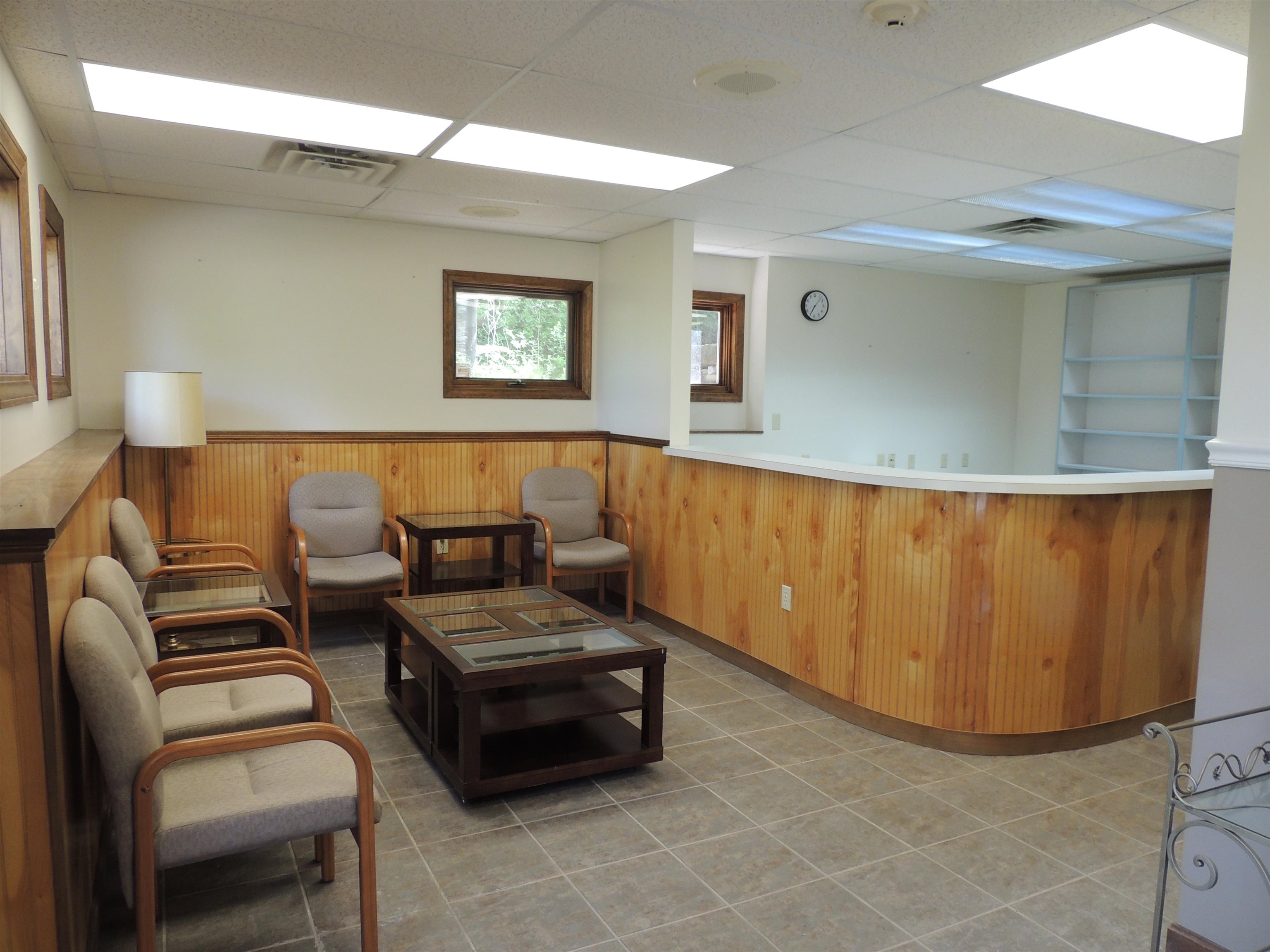 401 Gilford Avenue Property Photo 4