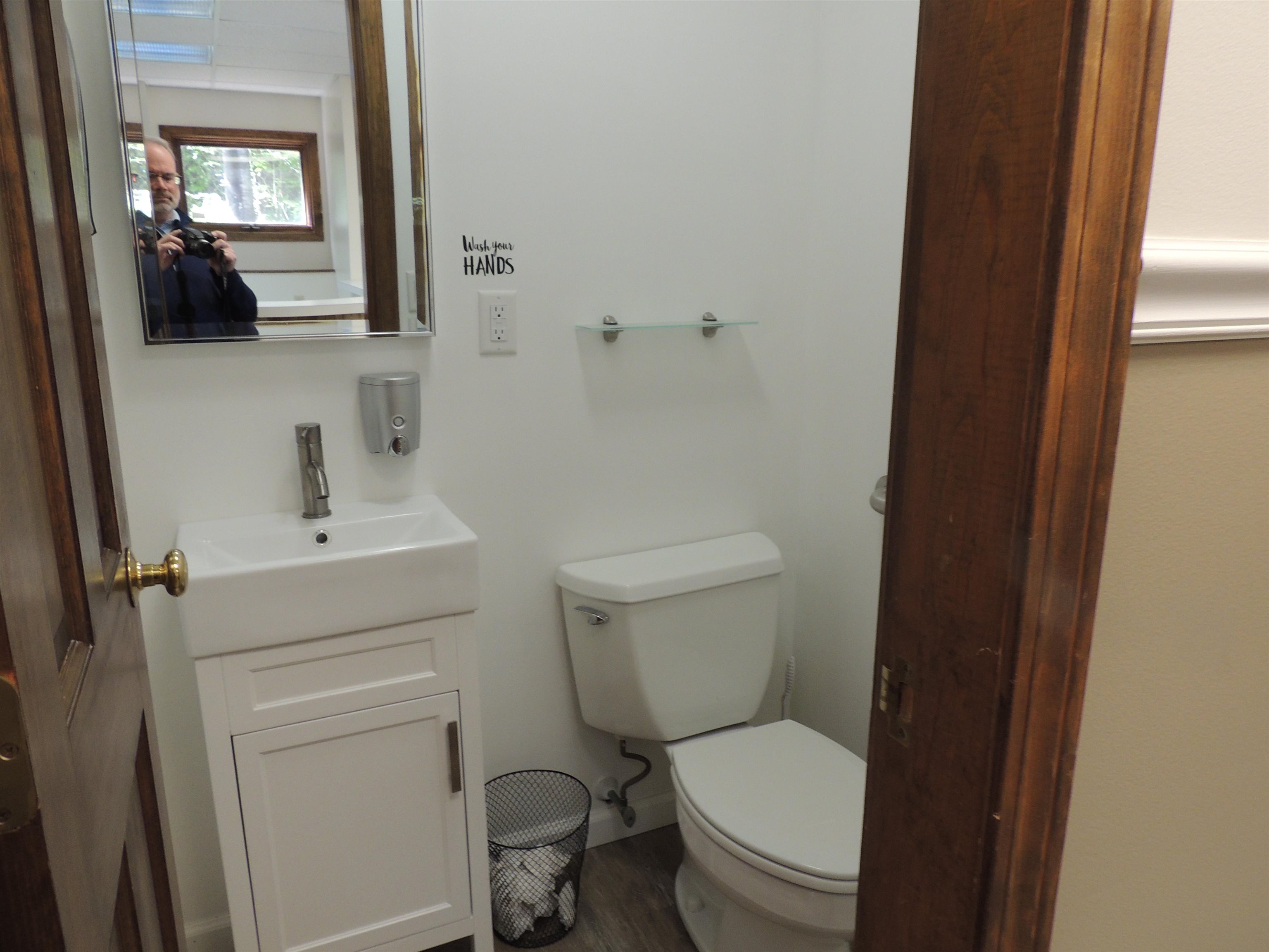 401 Gilford Avenue Property Photo 7